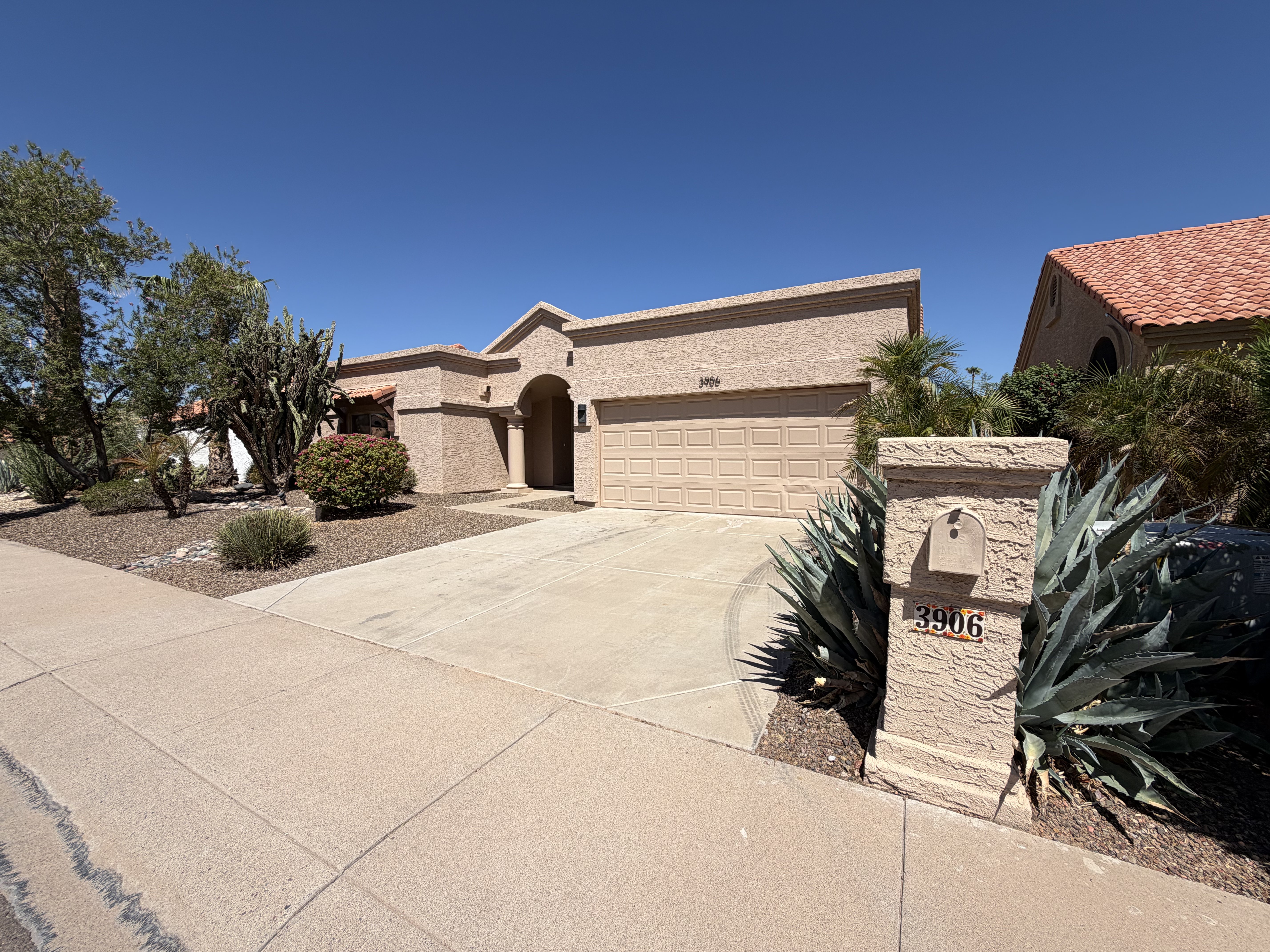 Photo 31 of 34 of 3906 E Amberwood Dr, Phoenix, AZ