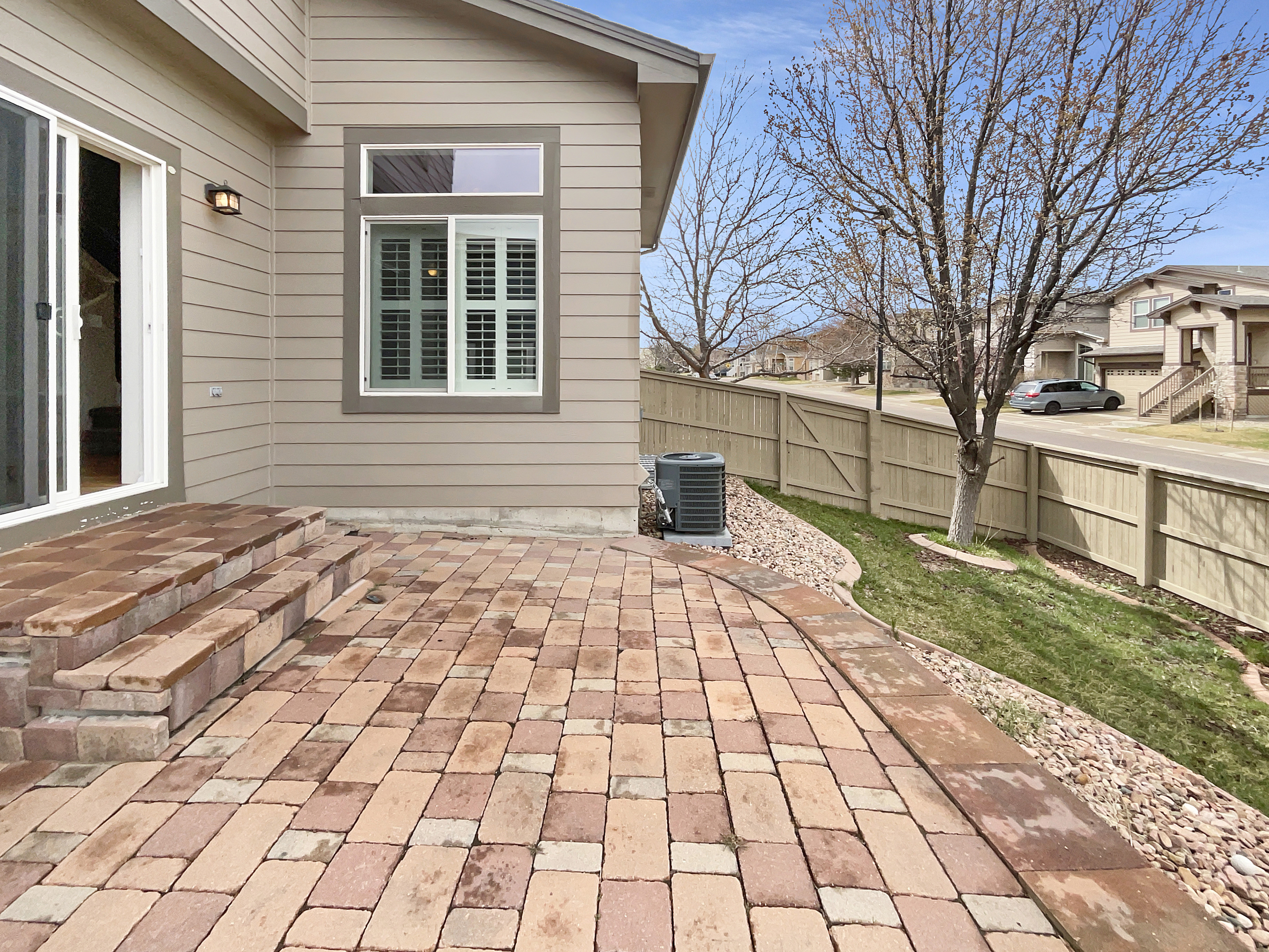Photo 17 of 22 of 10674 Cherrington St, Highlands Ranch, CO