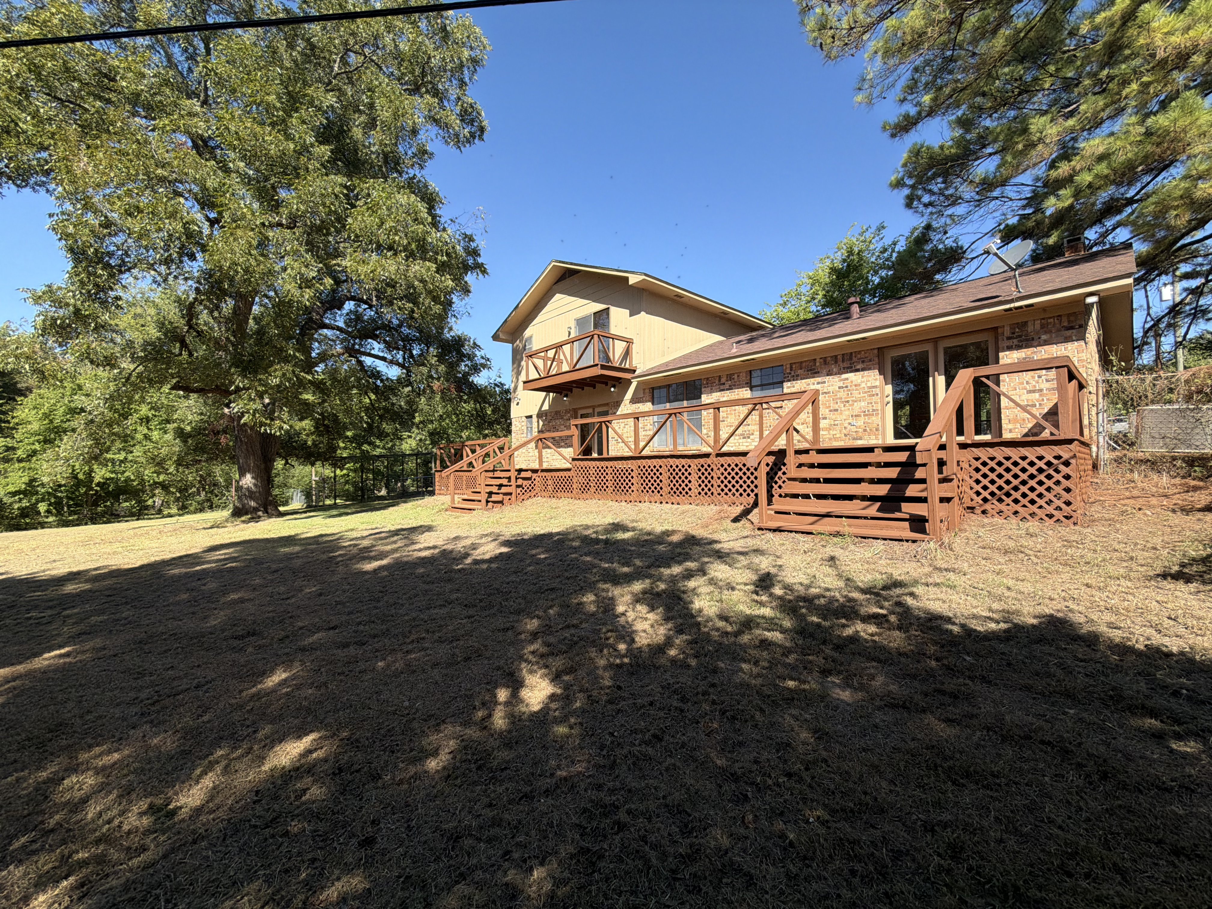 Photo 25 of 28 of 15830 Hilltop Dr, Kemp, TX