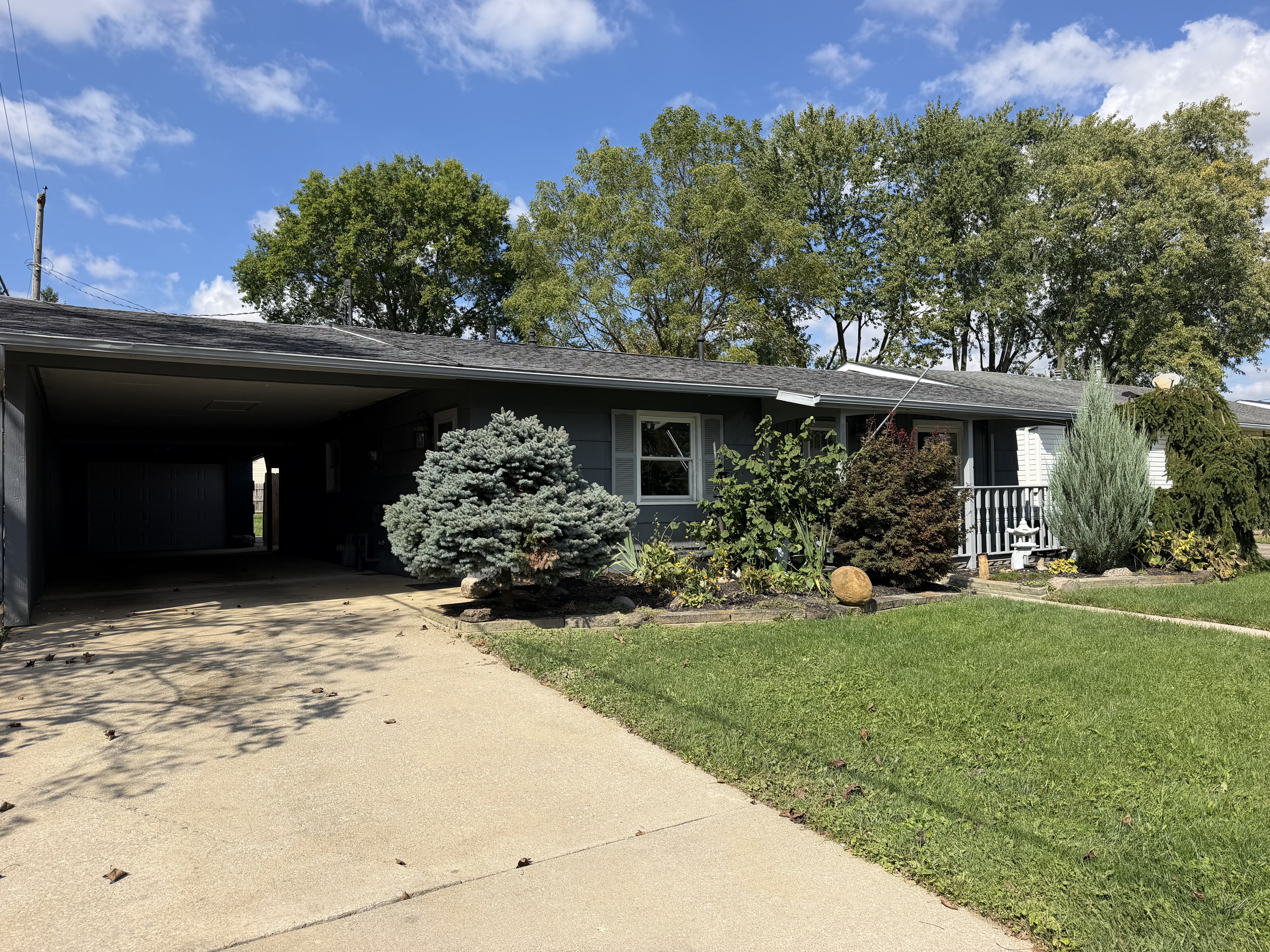 Photo 18 of 21 of 116 Valleyview Dr, Johnstown, OH