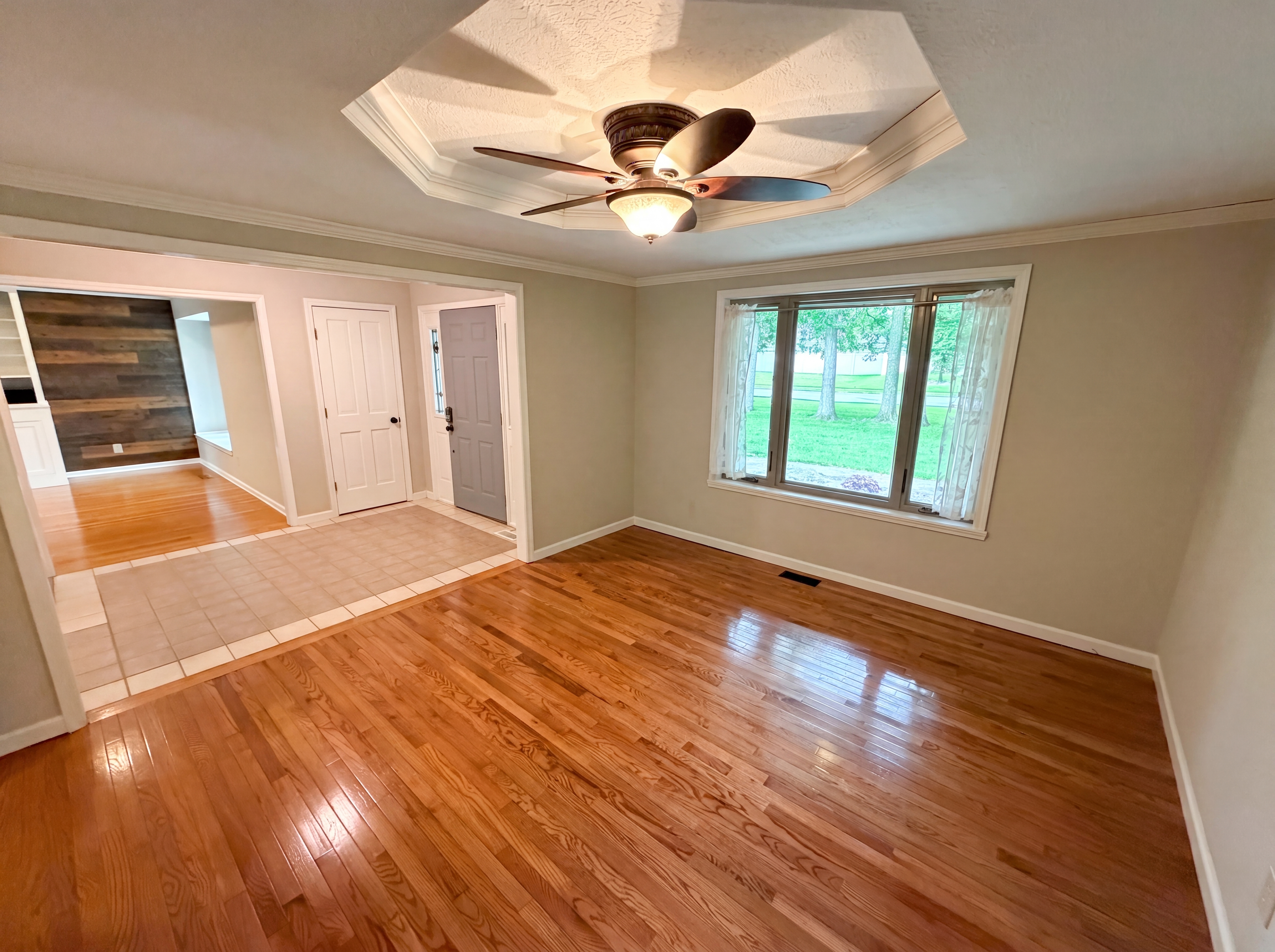 Photo 8 of 27 of 656 MacBeth Dr, Avon, IN