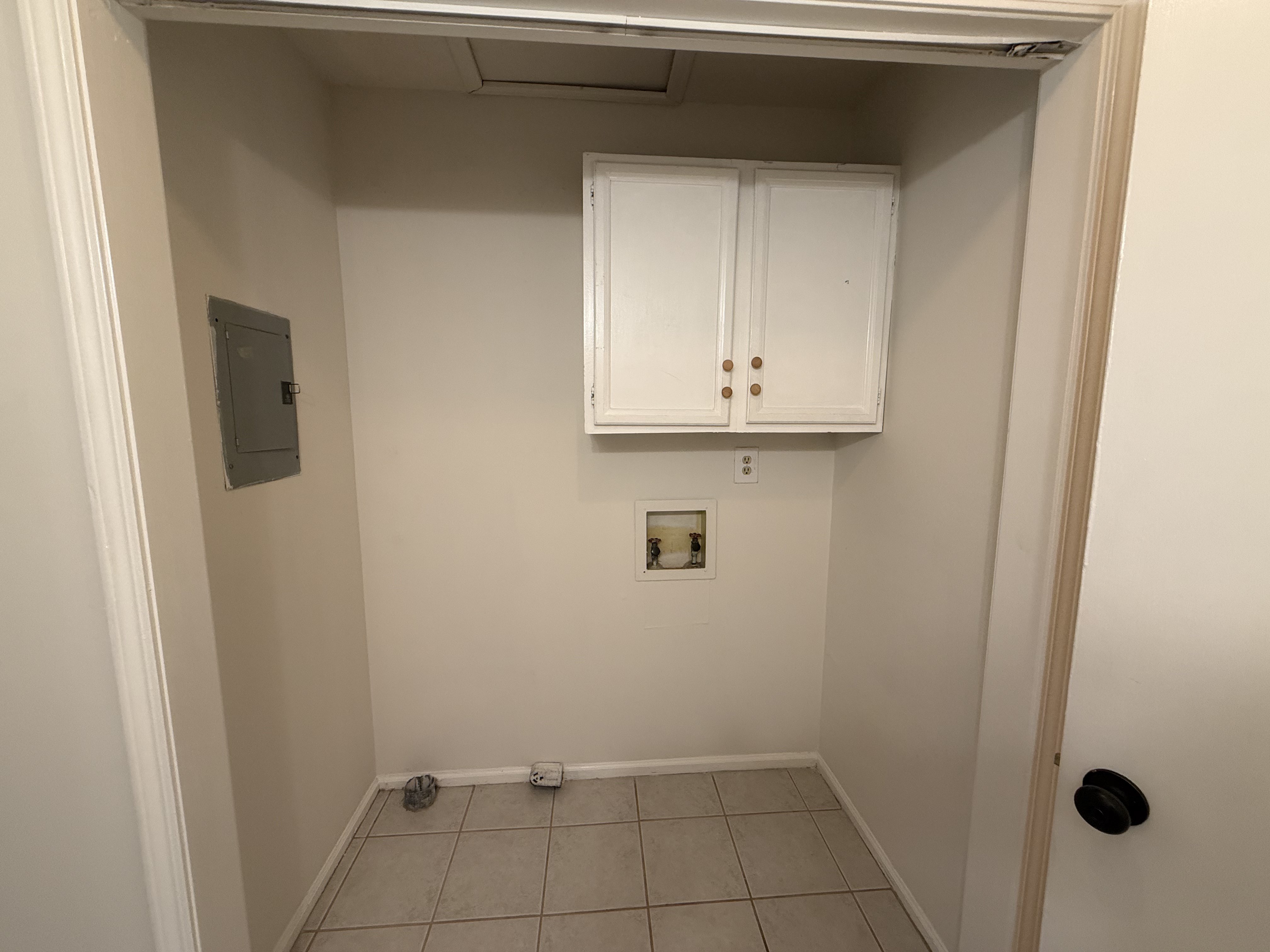 Photo 22 of 27 of 4043 Windward Dr, Tega Cay, SC