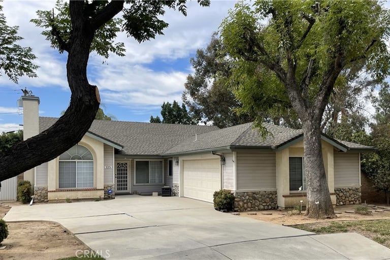 default property photo