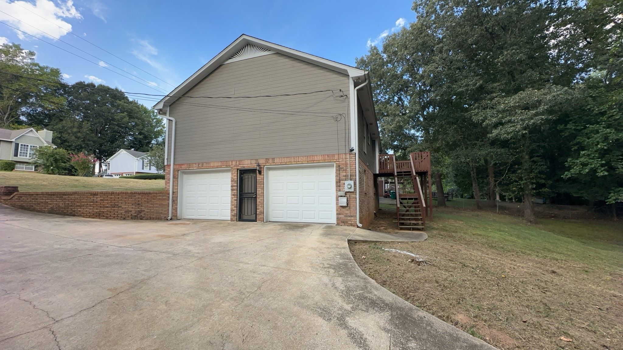 Photo 5 of 33 of 1253 4th Way, Pleasant Grove, AL