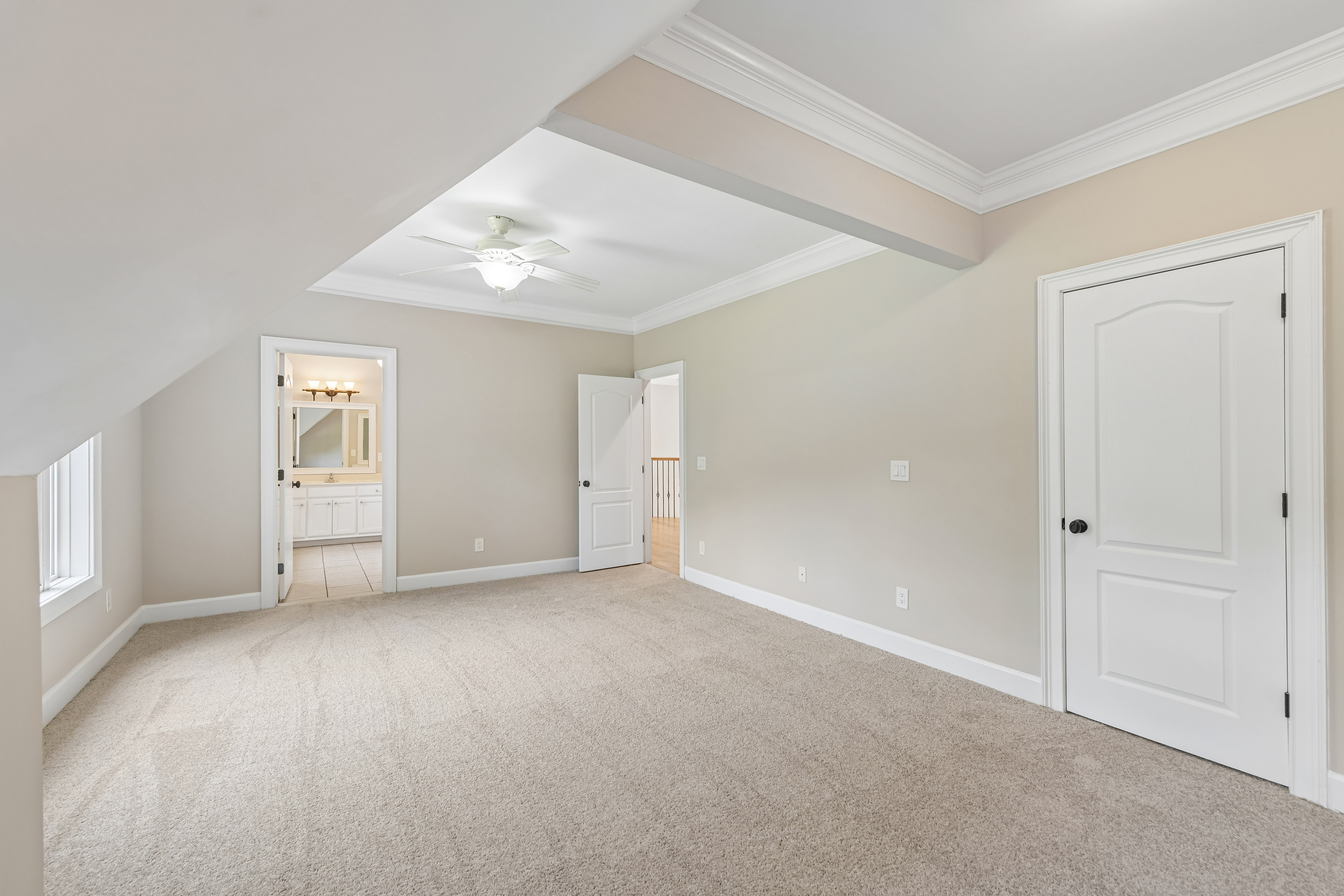 Photo 5 of 90 of 2431 Rabbit Farm Cir, Loganville, GA
