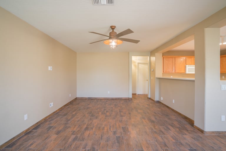 Photo 9 of 25 - 12736 W Columbine Dr, El Mirage, AZ 85335