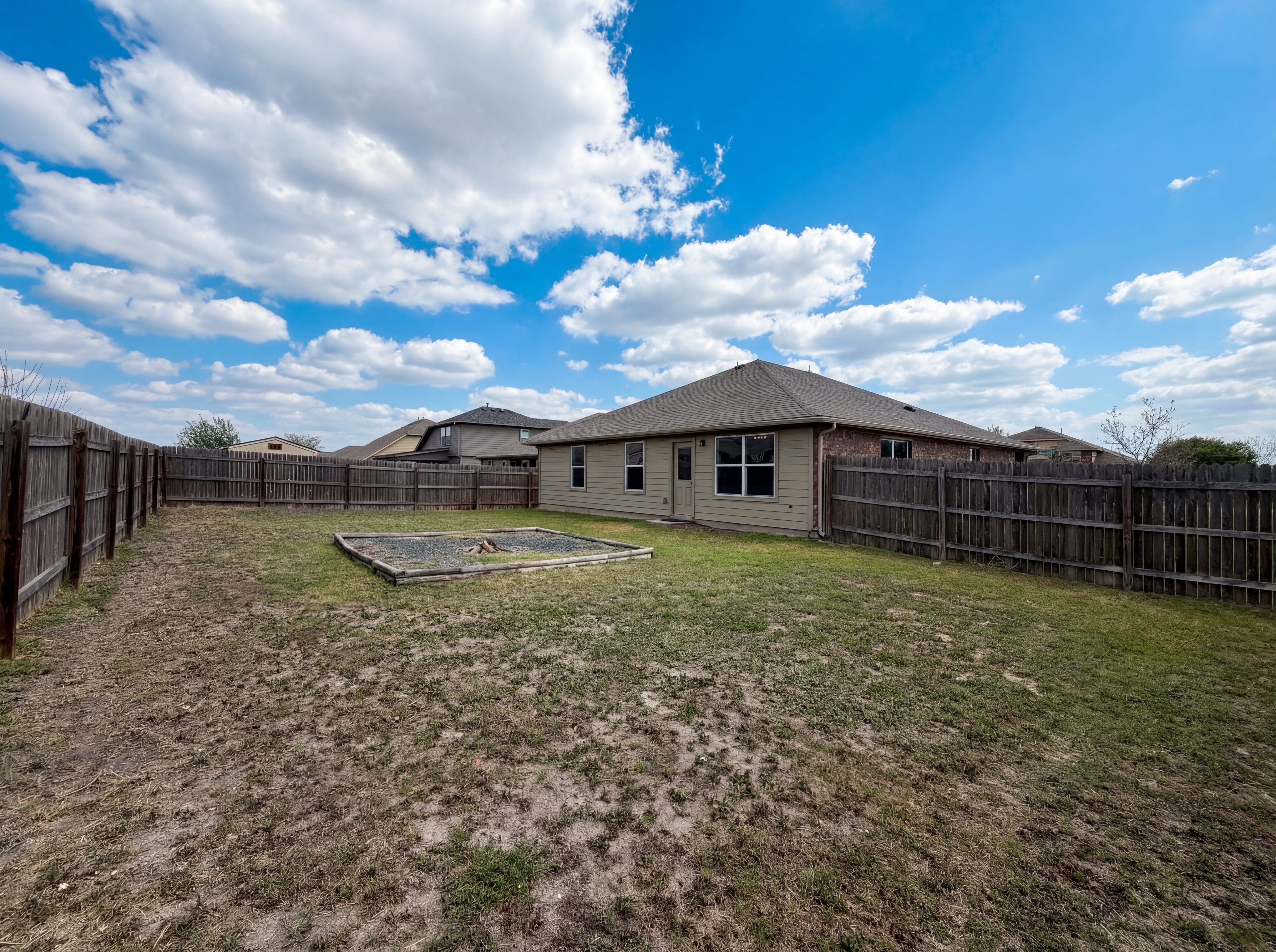 Photo 21 of 23 of 201 Camellia Dr, Hutto, TX