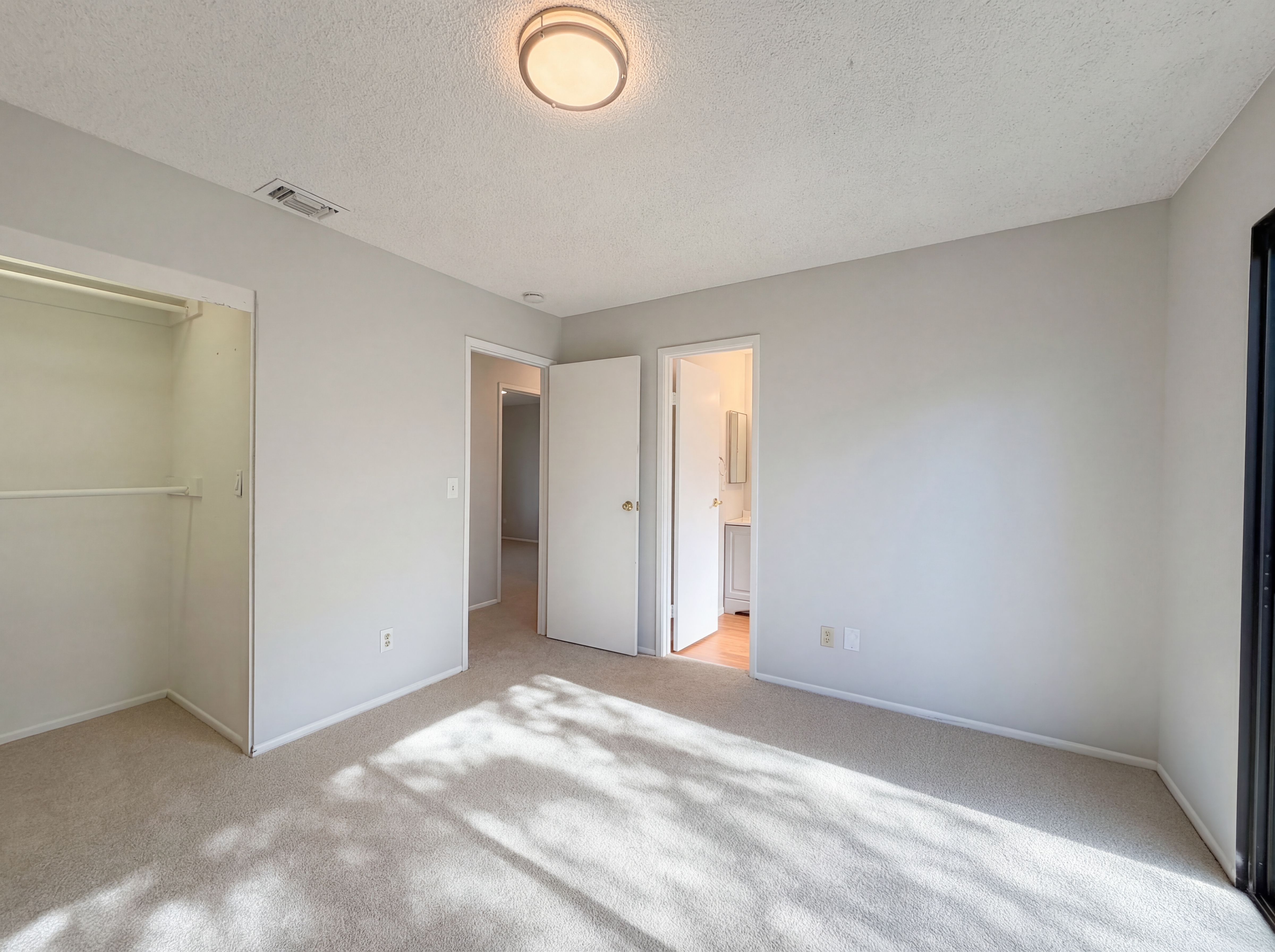 Photo 18 of 21 of 2785 Bonita Dr, Highland, CA