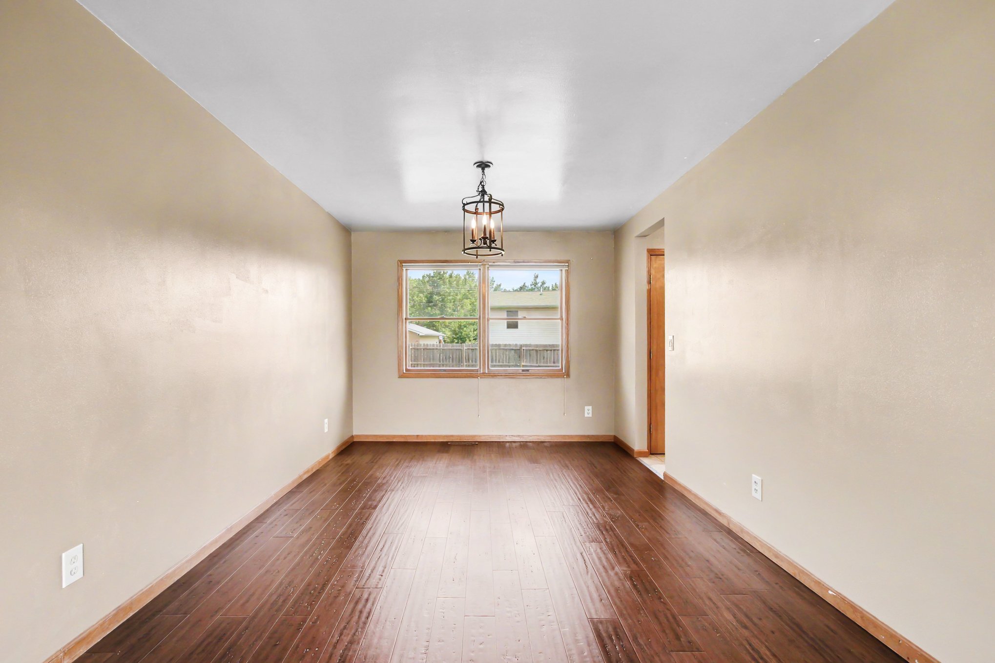Photo 6 of 19 of 9915 Monroe St, Crown Point, IN