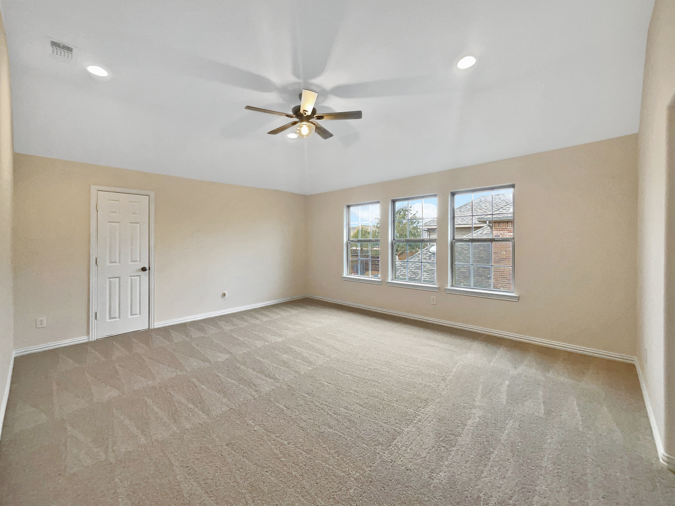 Photo 17 of 31 of 941 Fox Ridge Trl, Prosper, TX