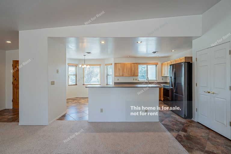 Photo 15 of 33 - 1022 W Rio Hondo, Green Valley, AZ 85614