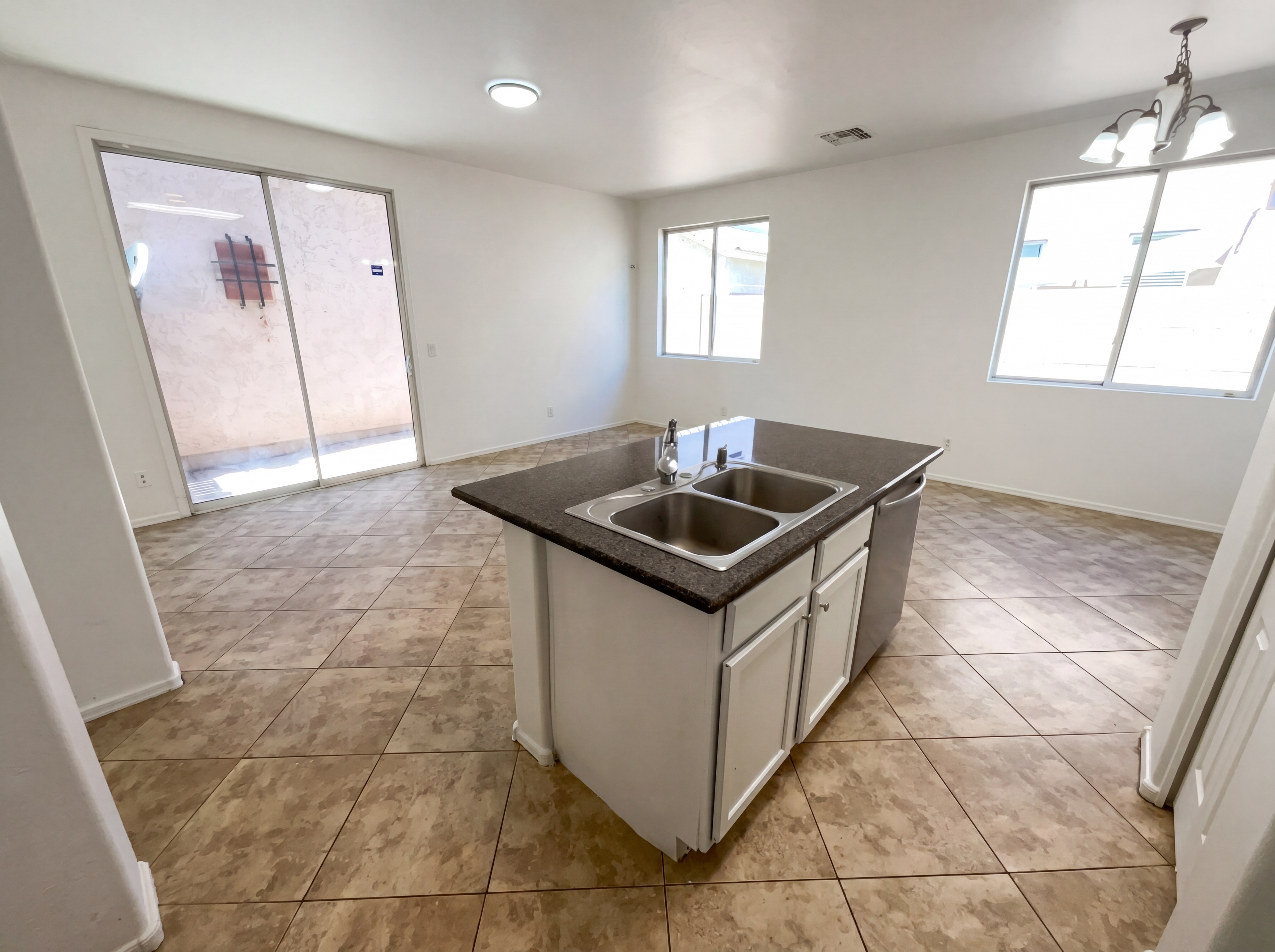 Photo 9 of 36 of 4246 E Tyson St, Gilbert, AZ