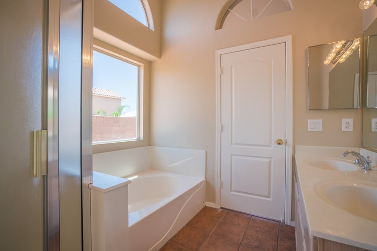 Photo 17 of 25 - 9821 W Yukon Dr, Peoria, AZ 85382