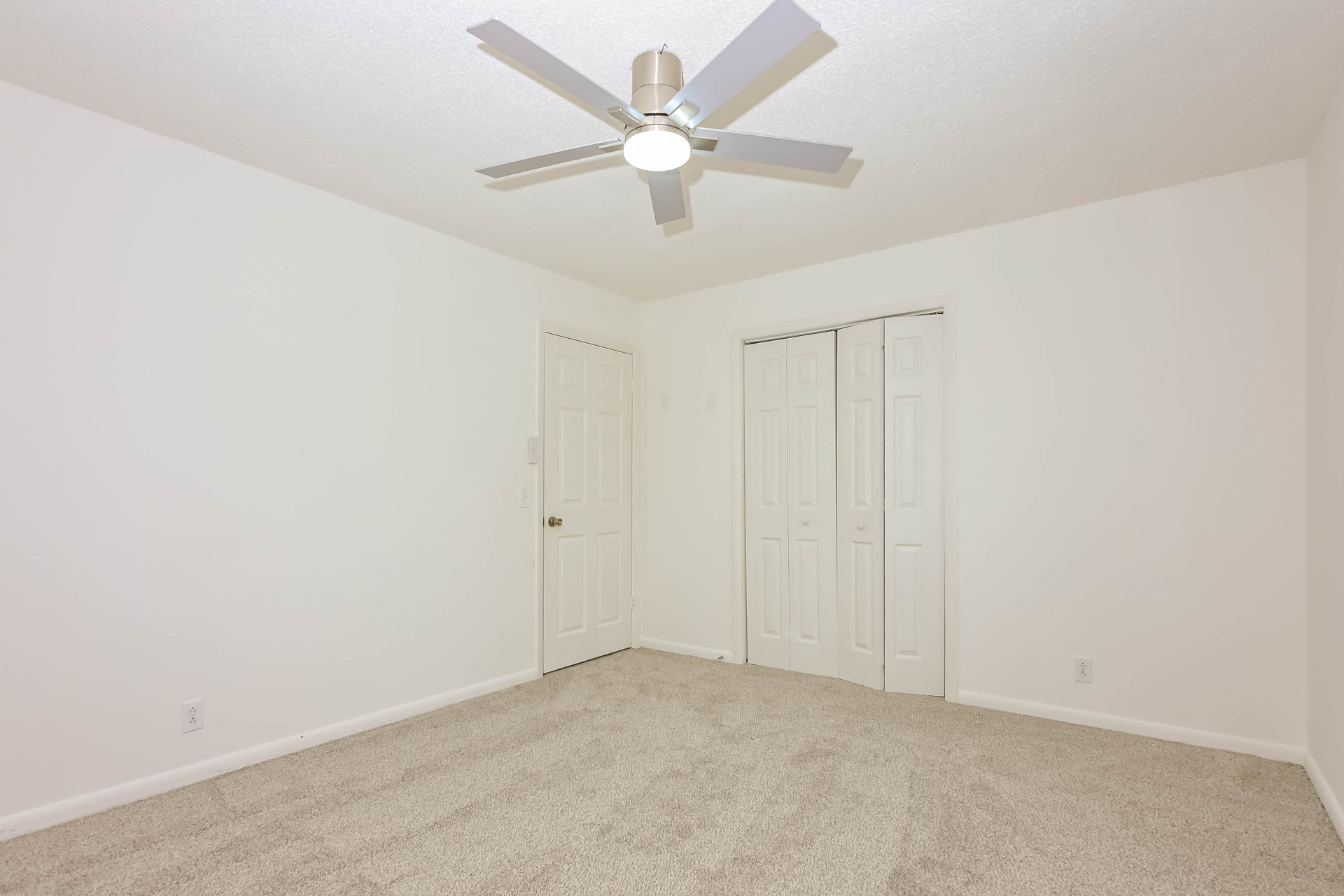Photo 16 of 21 of 763 Oak Ave, Pinehurst, GA