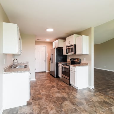 Property photo 2 of 201 Bob White Trl