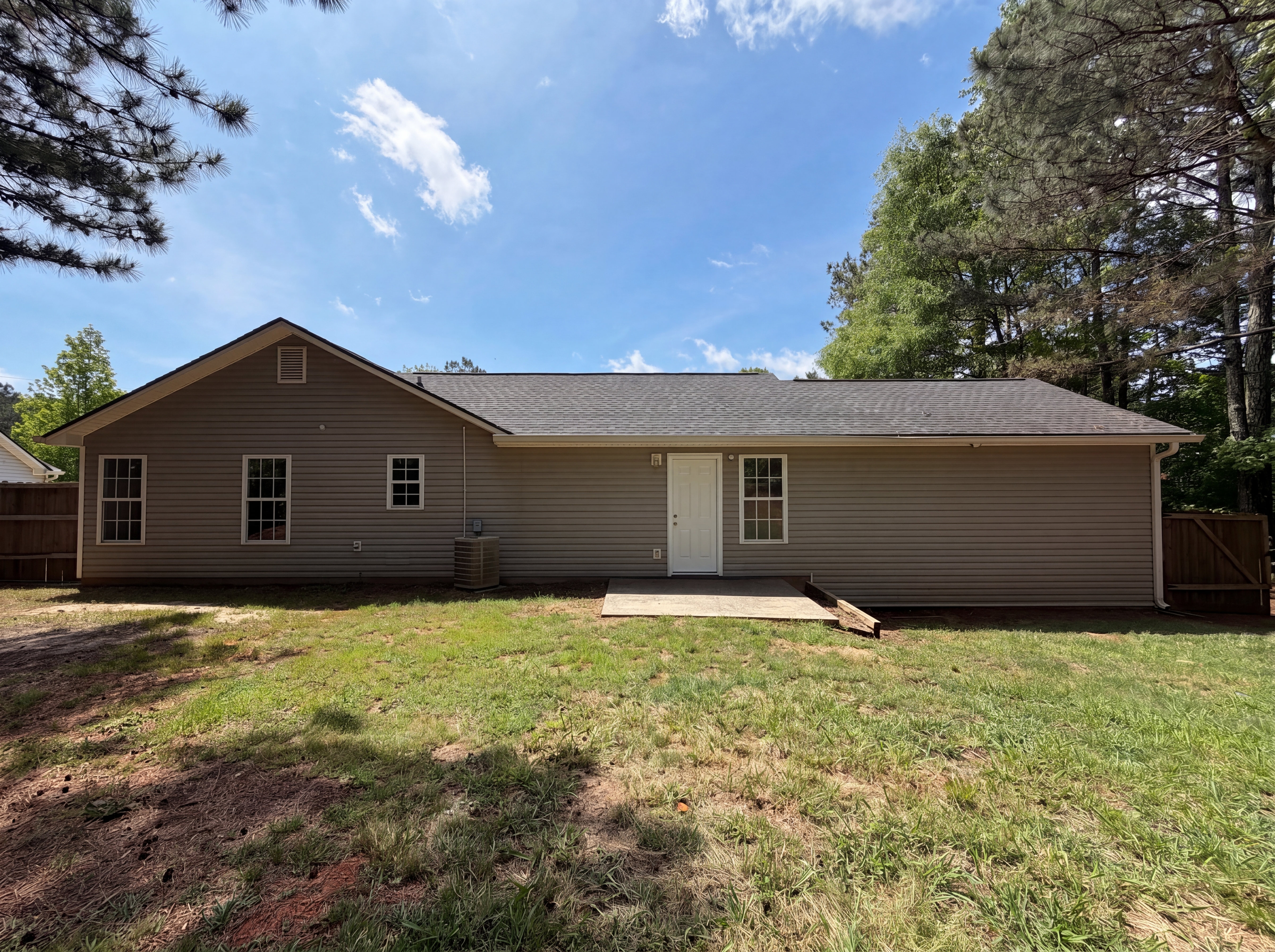 Photo 5 of 21 of 385 Southern Trace Dr, Rockmart, GA