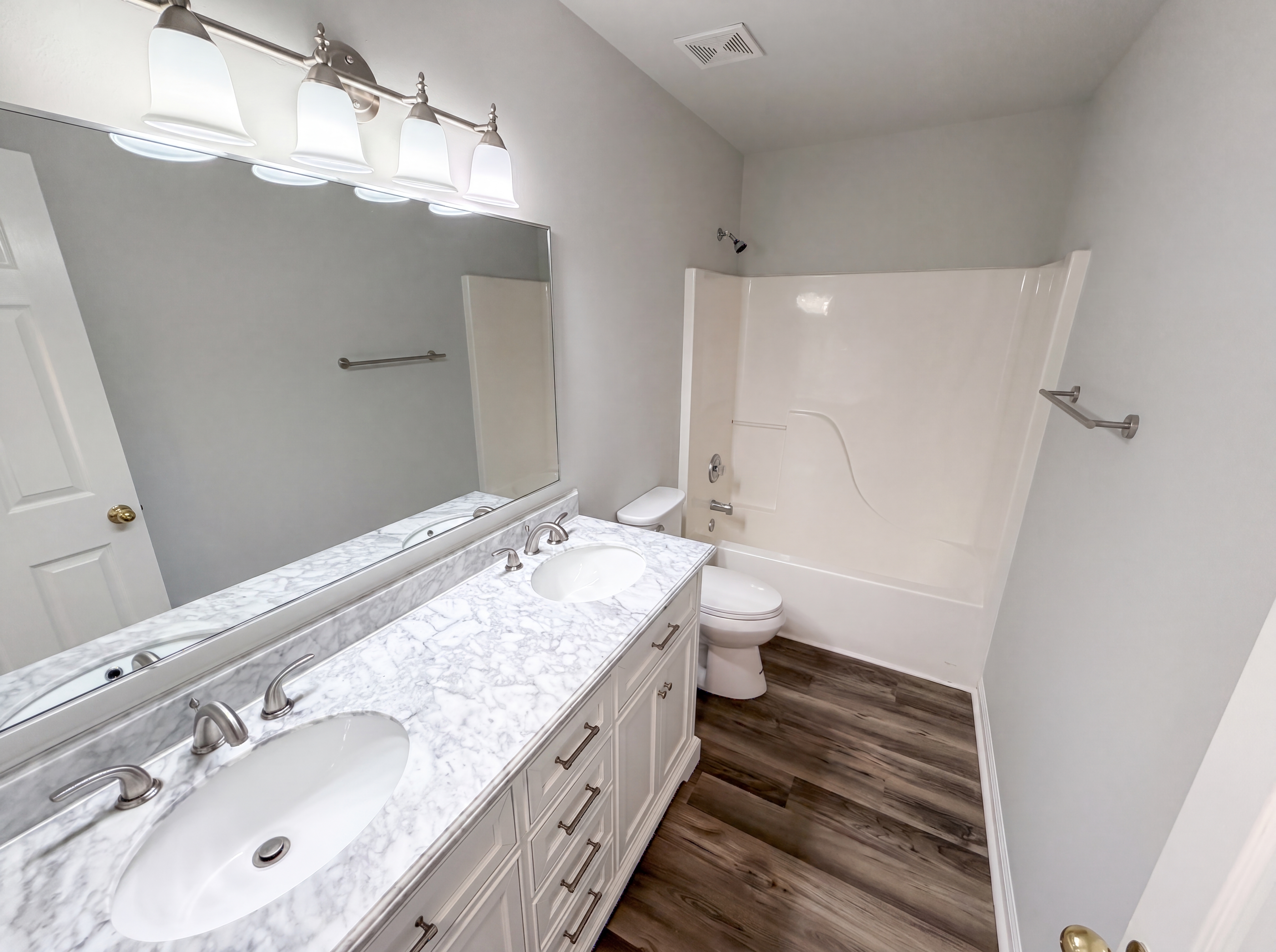 Photo 17 of 30 of 11528 Erwin Ridge Ave, Charlotte, NC
