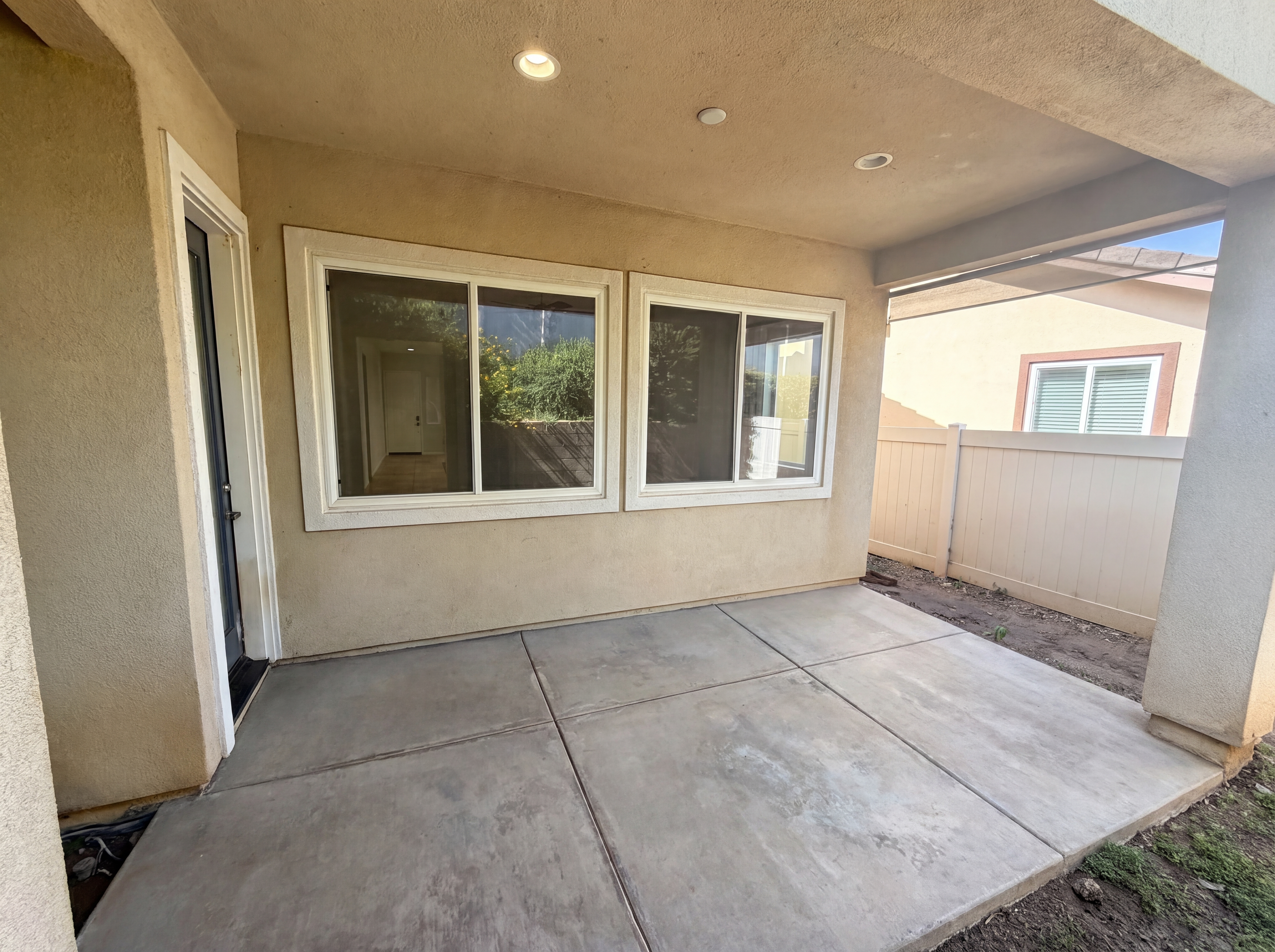 Photo 20 of 23 of 738 Flower St, Beaumont, CA