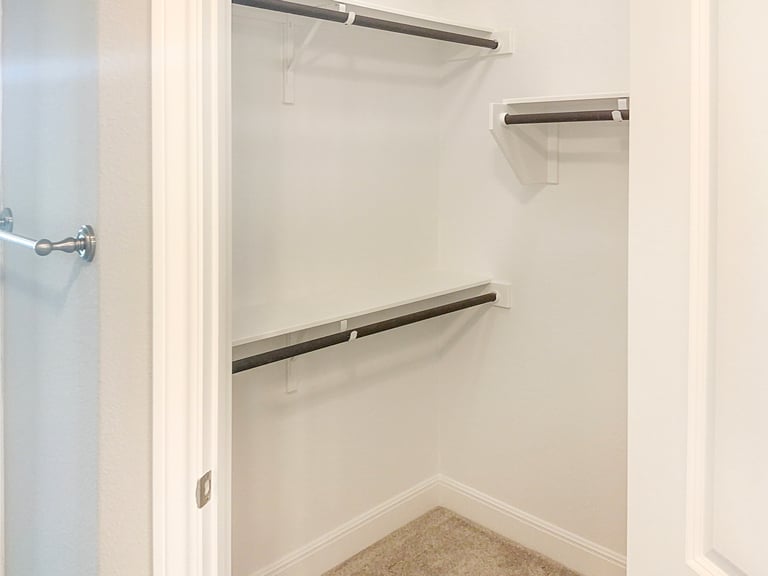 Photo 14 of 25 - 2645 Enza Dr, Round Rock, TX 78665