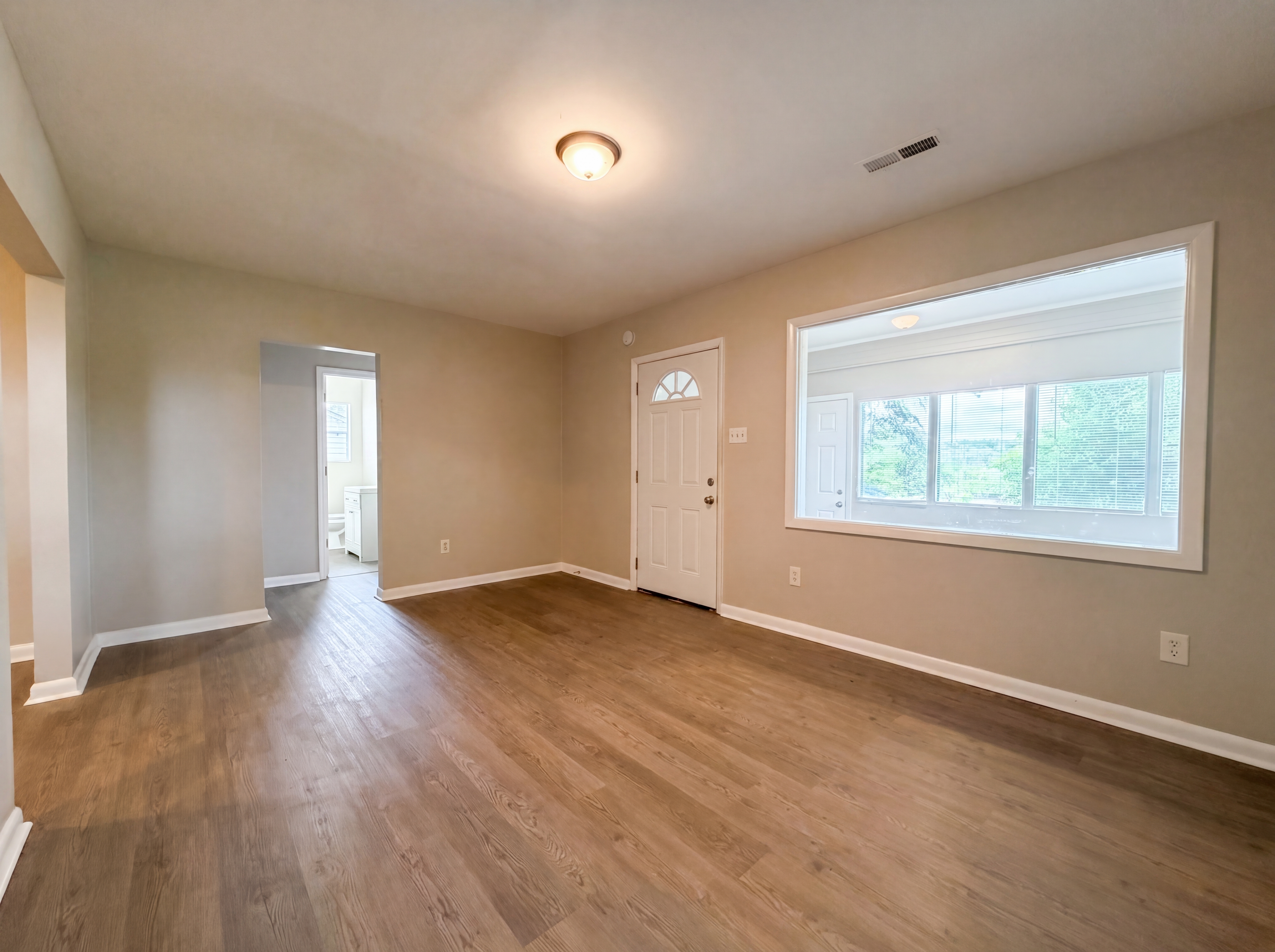 Photo 6 of 21 of 206 Highway Ave, Birmingham, AL