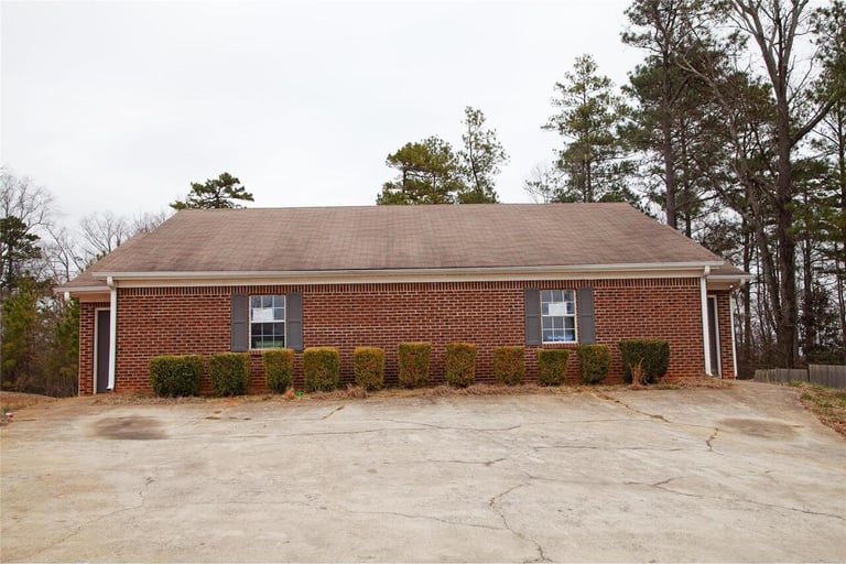 242 James Albert Johnson Ave, Winder, GA 30680 Opendoor