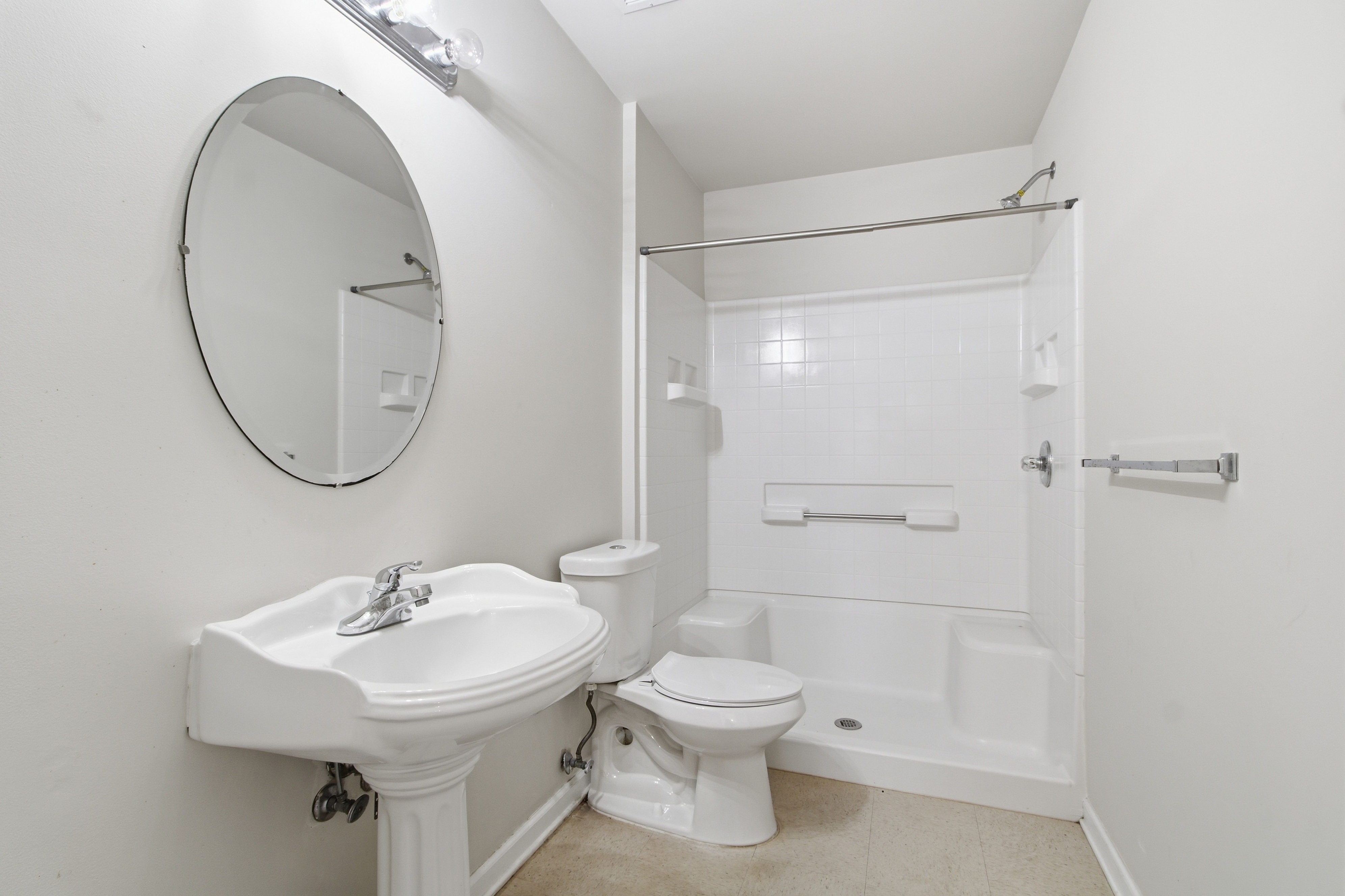 Photo 20 of 26 of 1900 Milfield Cir, Snellville, GA