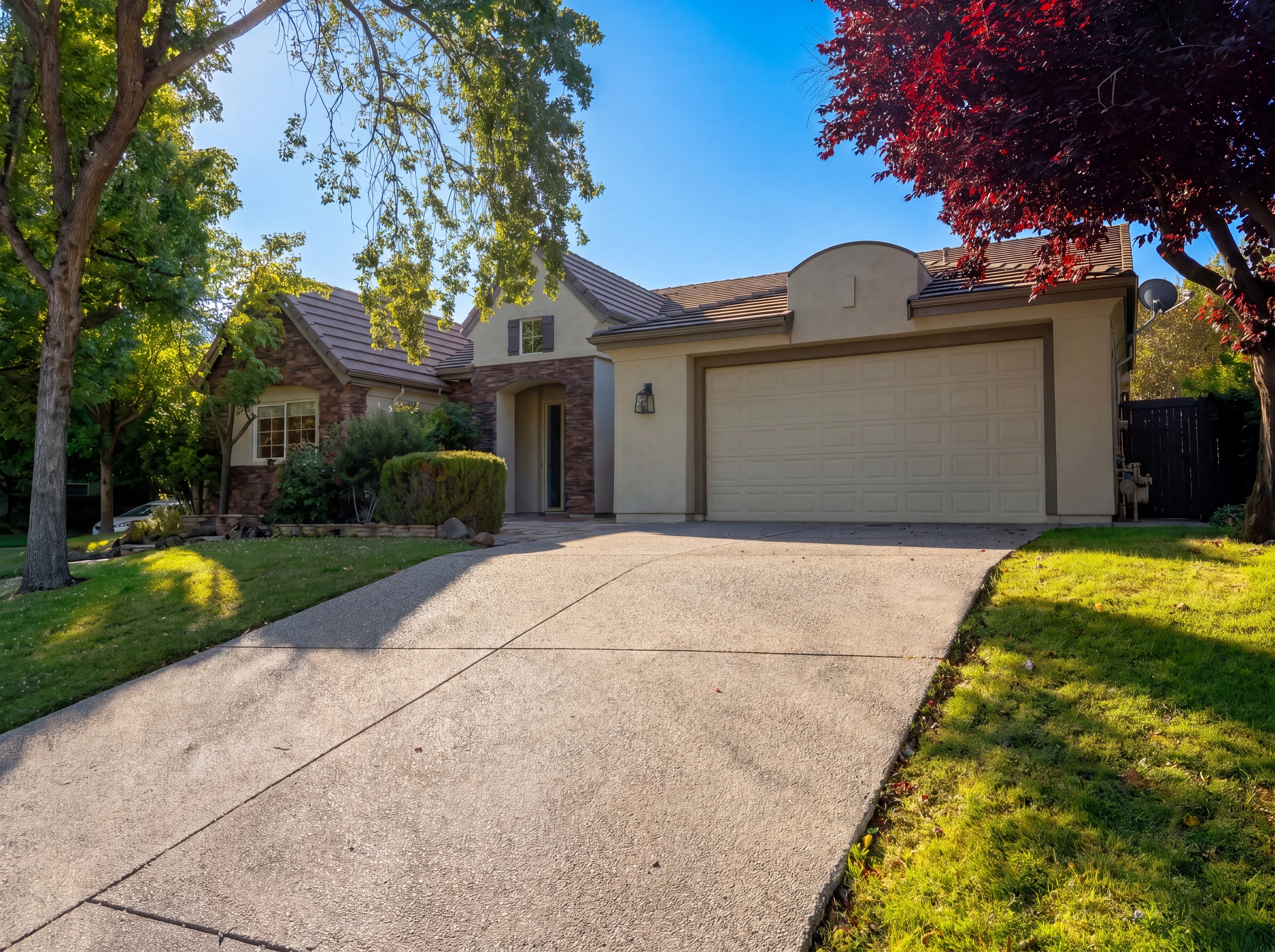 Photo 42 of 51 of 1401 Grey Owl Cir, Roseville, CA