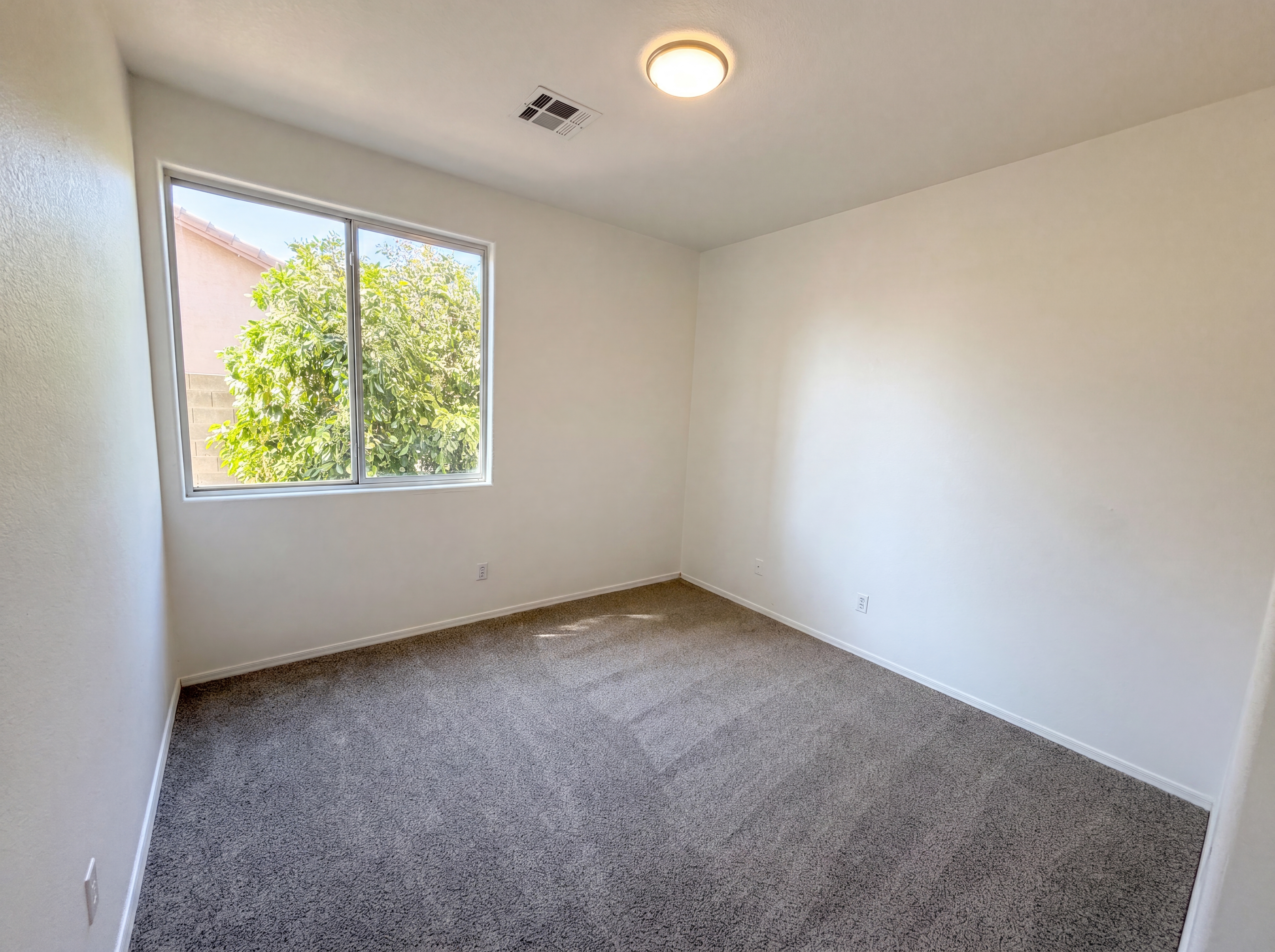 Photo 18 of 38 of 2133 S Nielson St, Gilbert, AZ