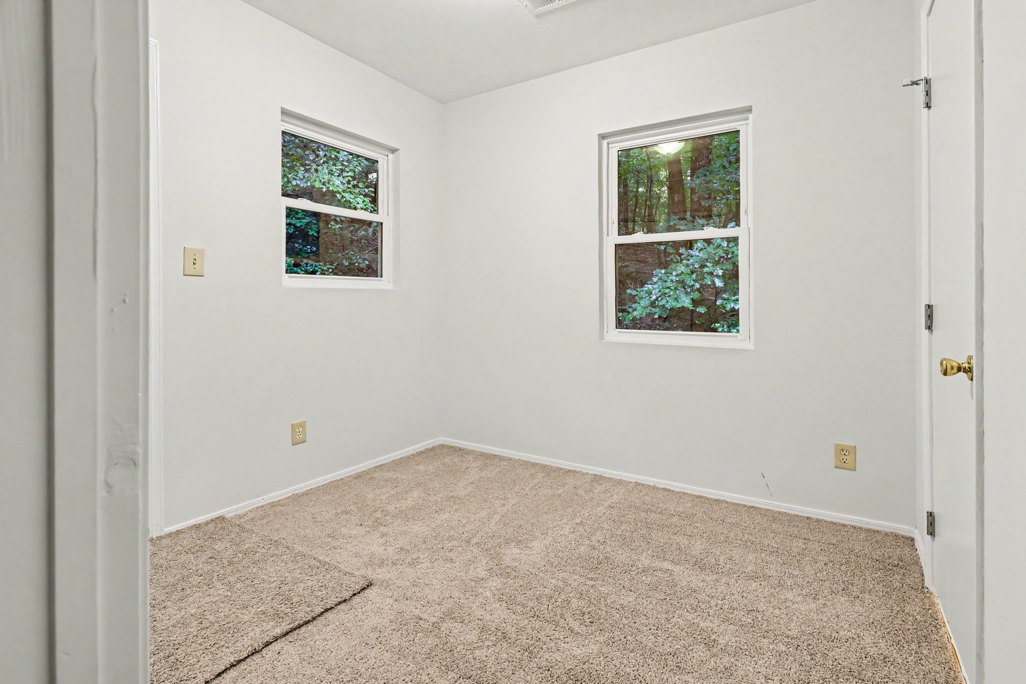 Photo 12 of 17 of 784 Beaver Lake Dr, Ellijay, GA