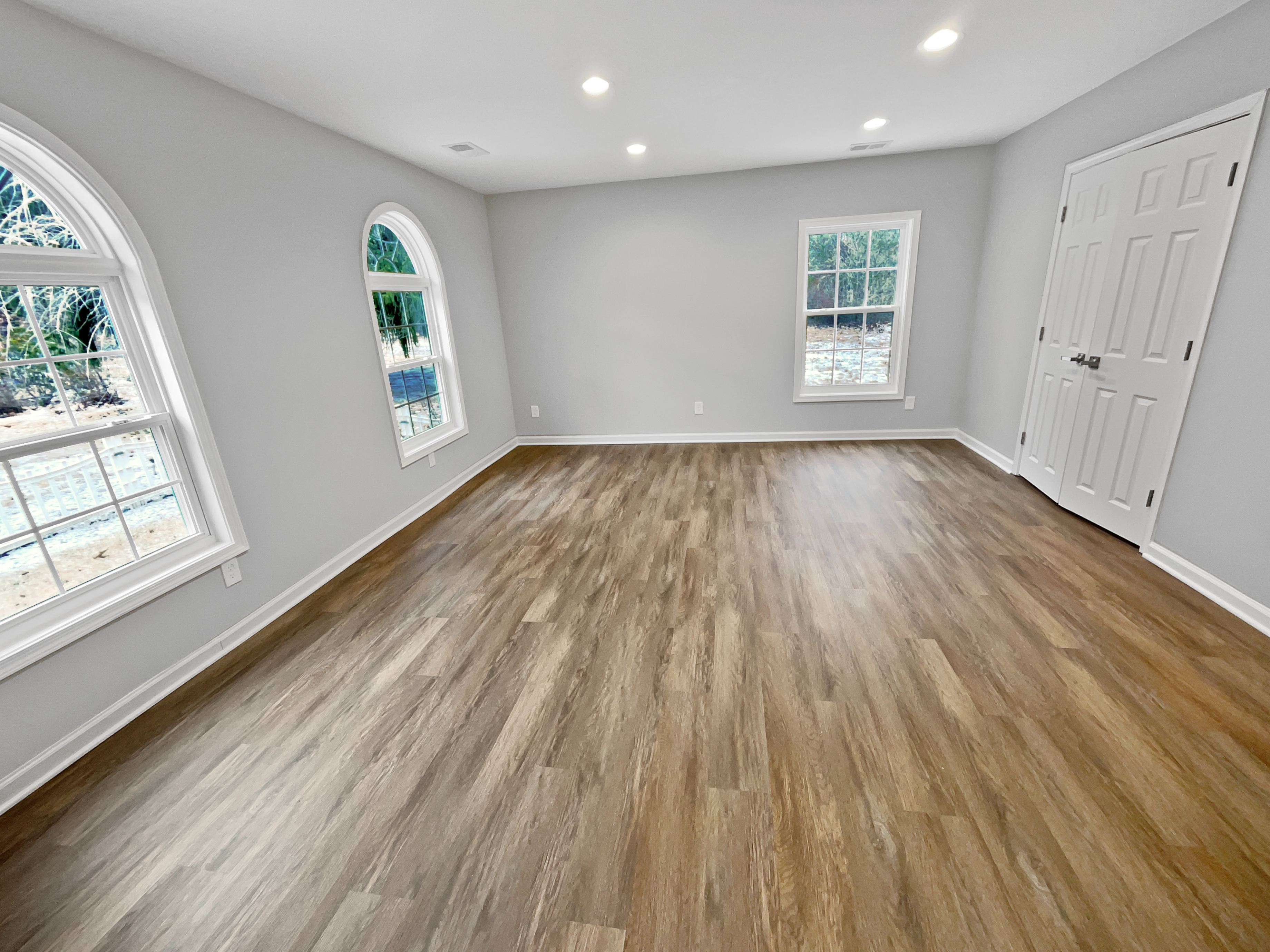 Photo 4 of 13 of 9380 Crystal Ln, Bel Alton, MD