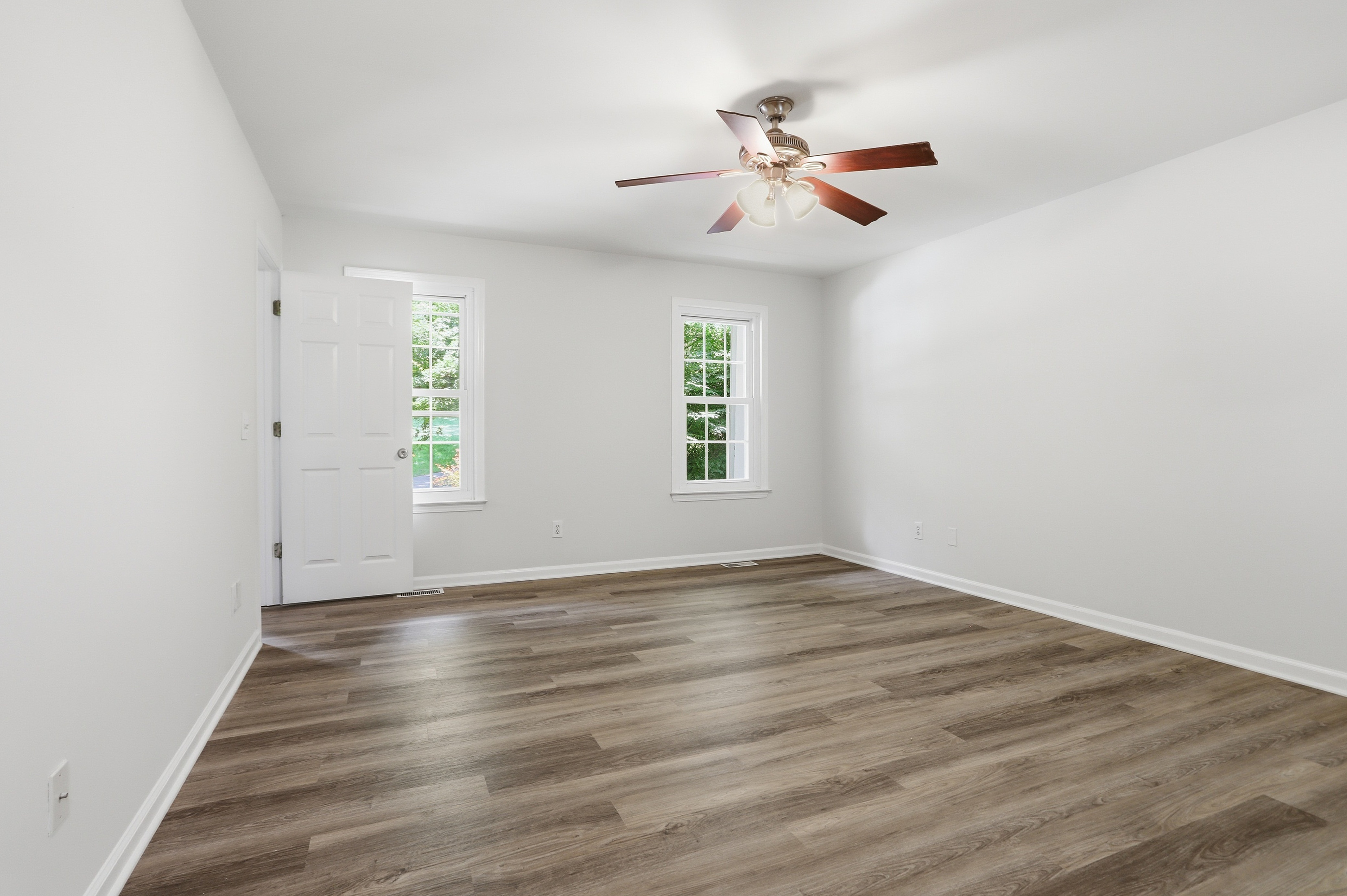 Photo 4 of 42 of 249 Serenoa Dr, Canton, GA