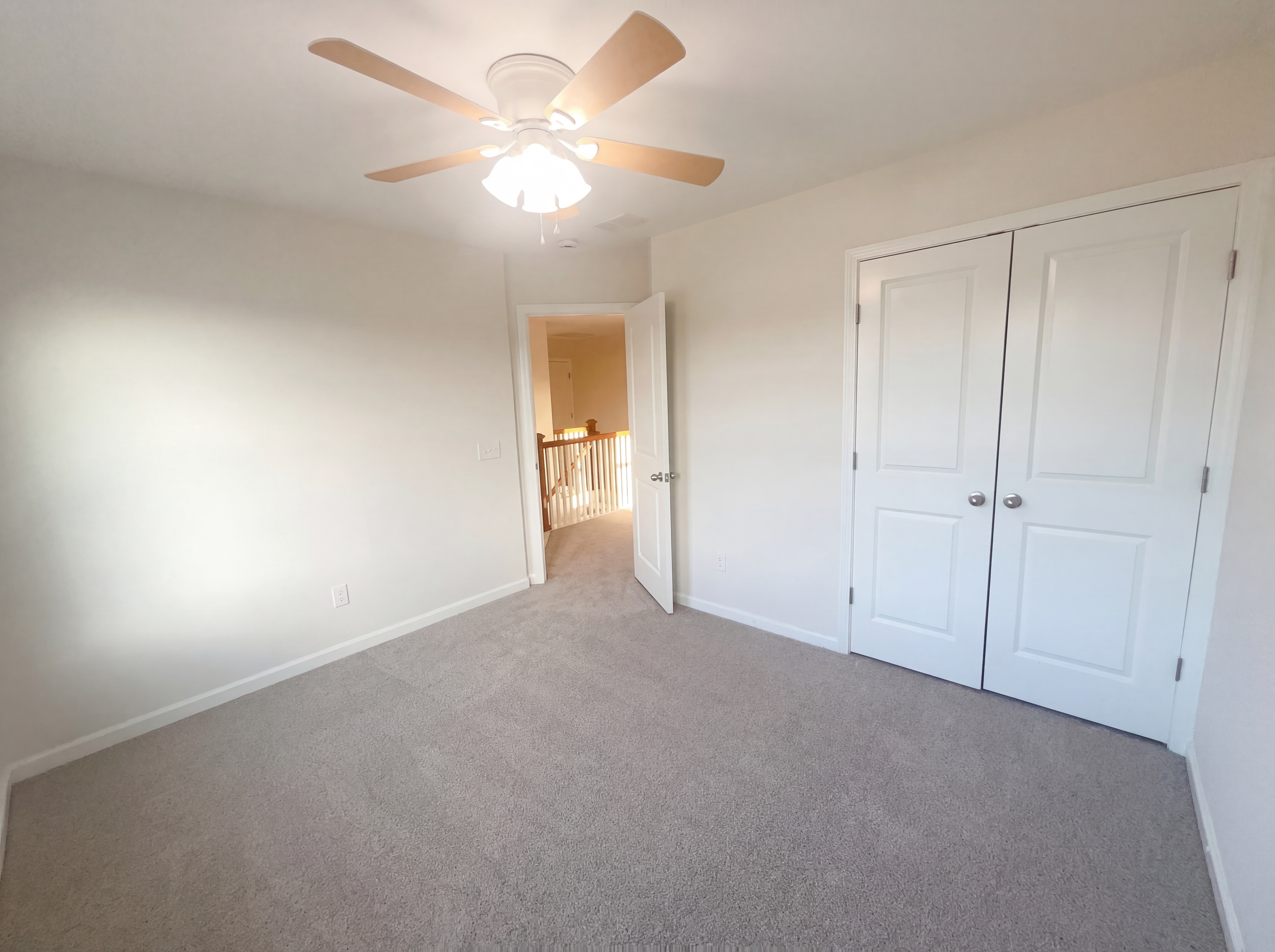 Photo 13 of 21 of 2226 Pimlico Dr, Ridgeville, SC