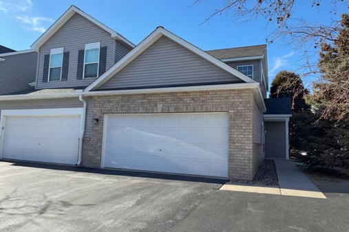 Photo 1 of 19 of 1220 Bergmann Dr, Stillwater, MN