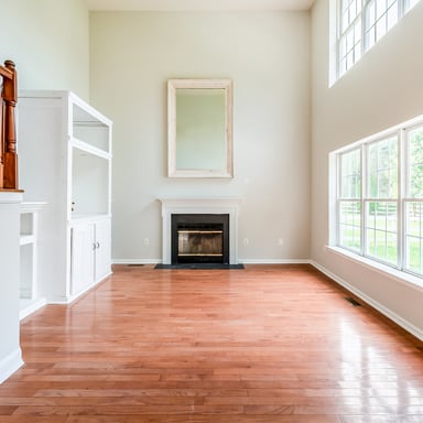 Property photo 2 of 17292 Magic Mountain Dr