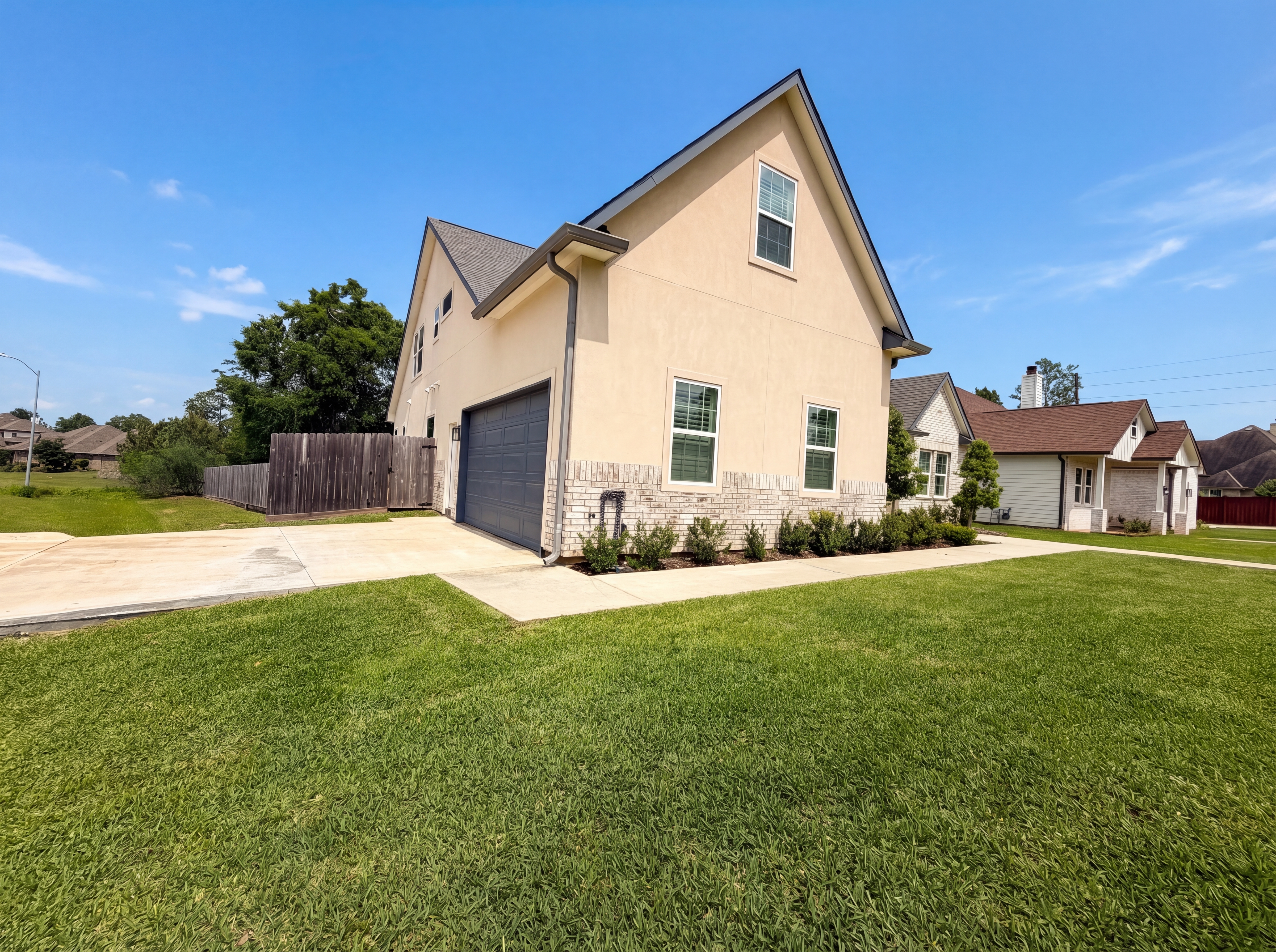Photo 21 of 24 of 40406 Mostyn Dr, Magnolia, TX