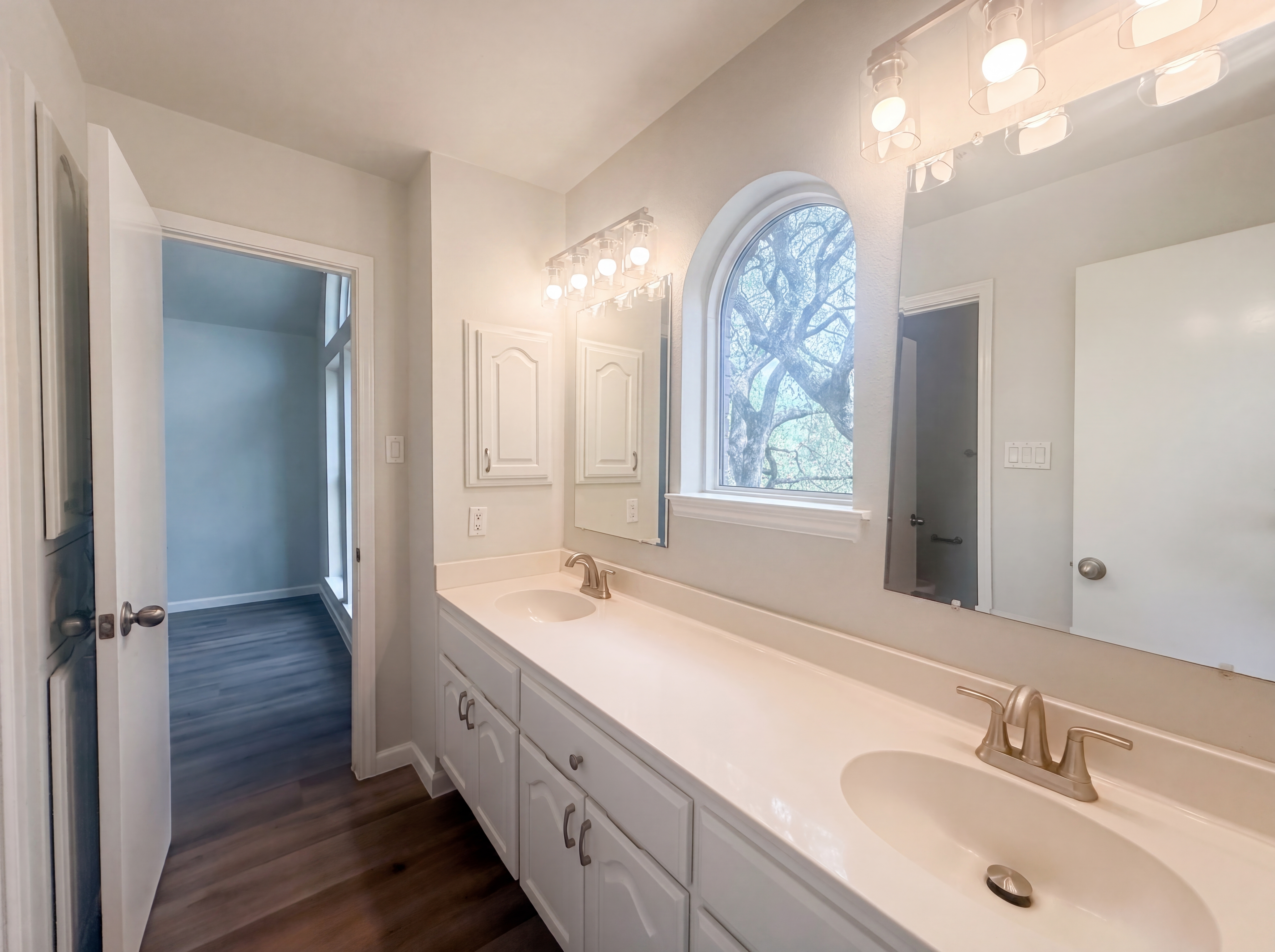 Photo 19 of 28 of 15626 Dove Meadow St, San Antonio, TX