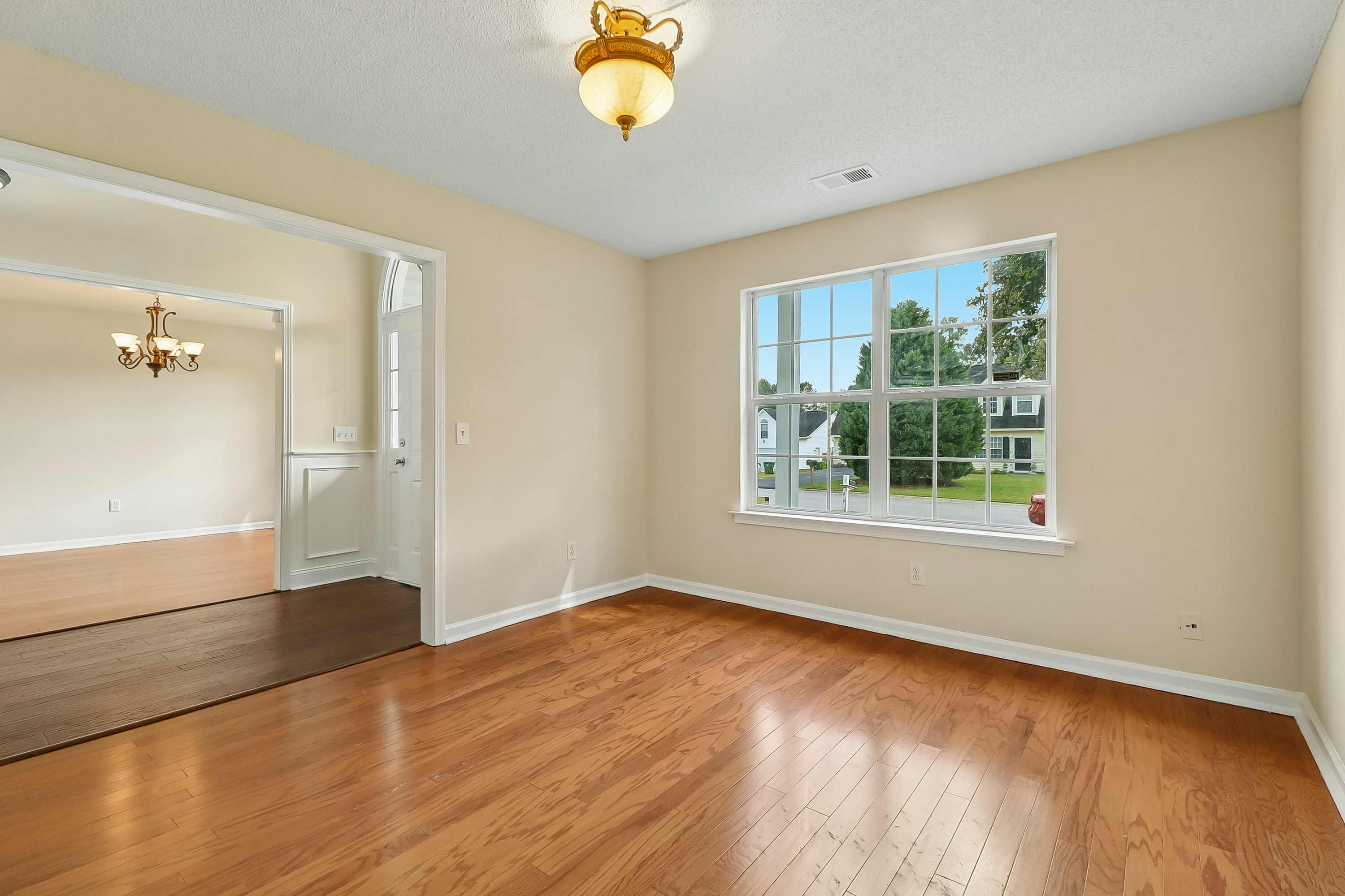Photo 11 of 36 of 3 Rushwood Ct, Columbia, SC