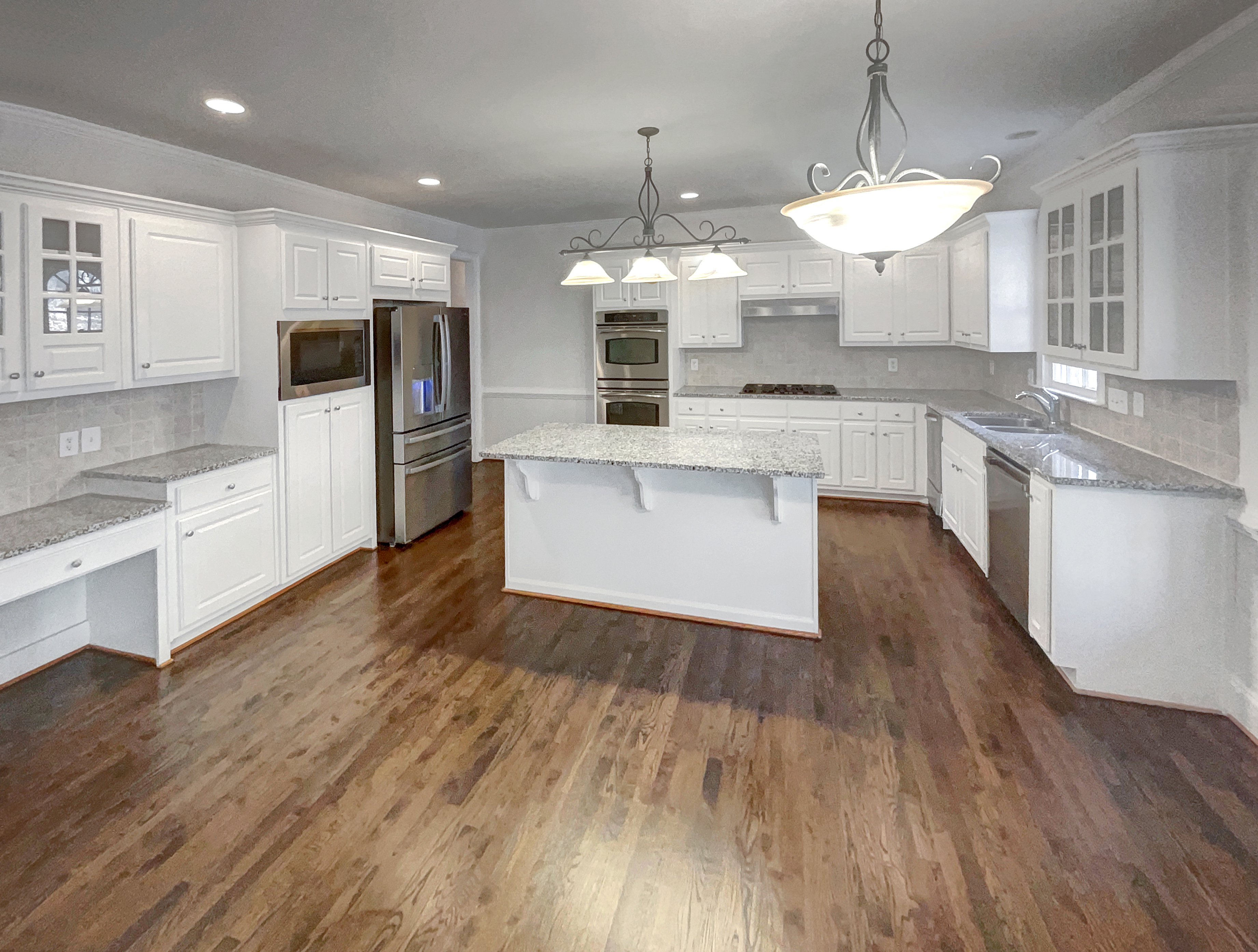 Photo 2 of 25 of 7880 Gable Dr, Douglasville, GA
