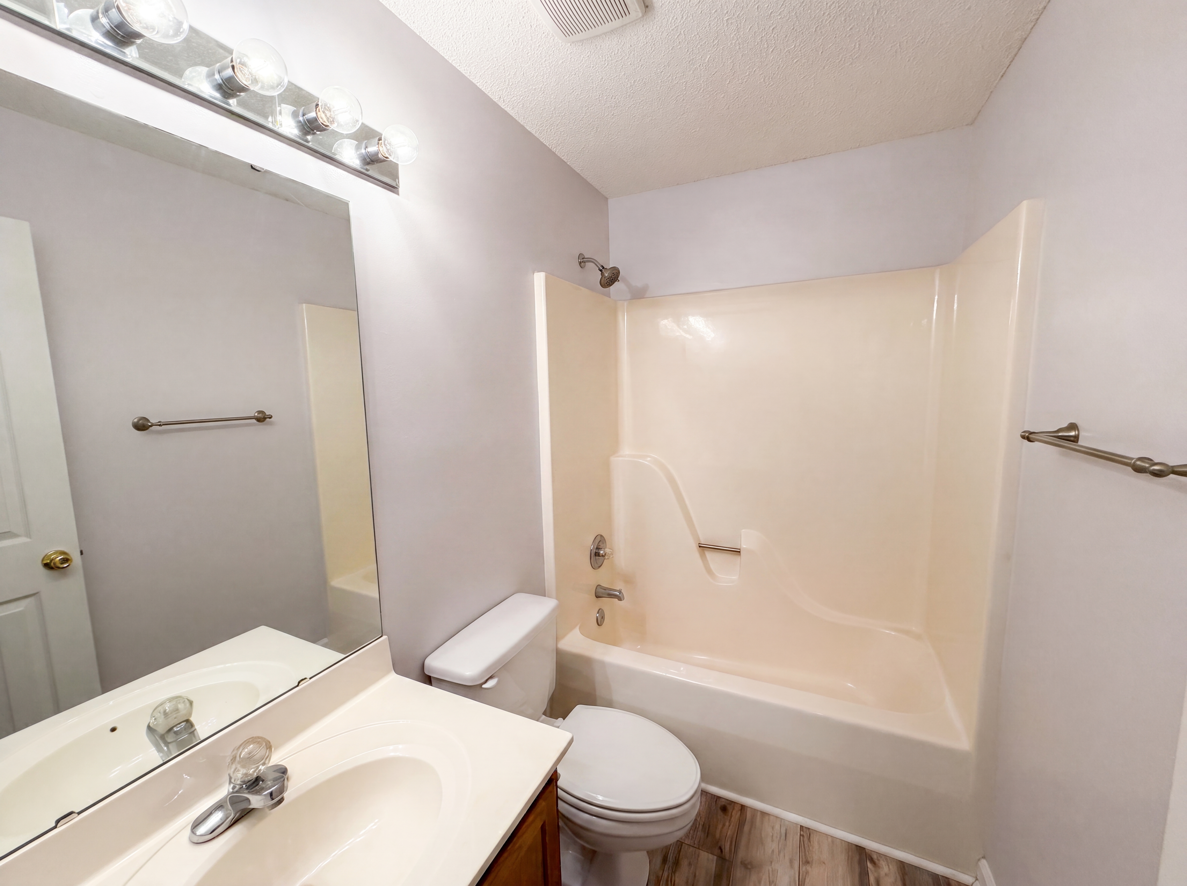Photo 11 of 27 of 311 Hickory Wood Dr, Kannapolis, NC
