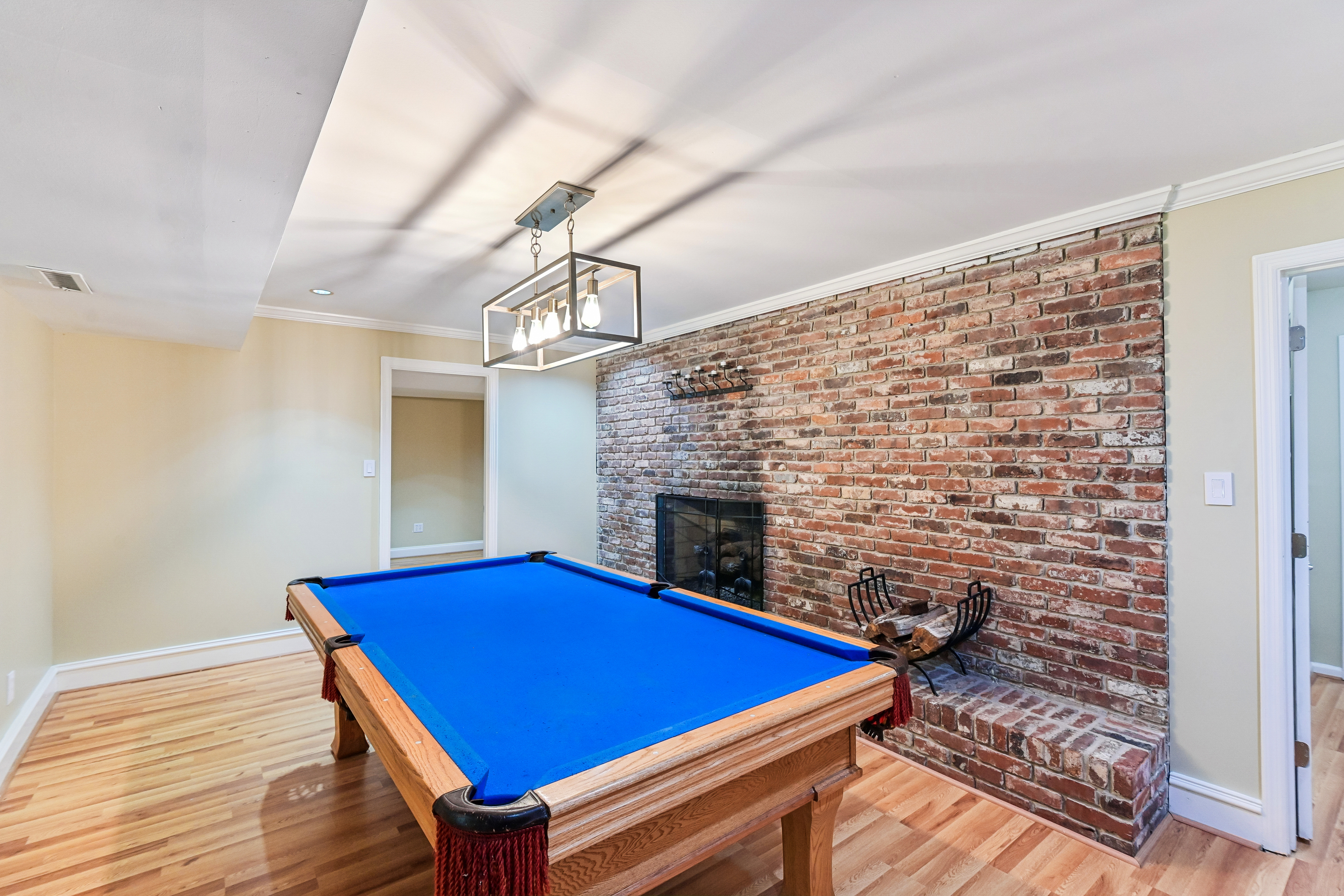 Photo 54 of 87 of 3135 Spalding Dr, Atlanta, GA