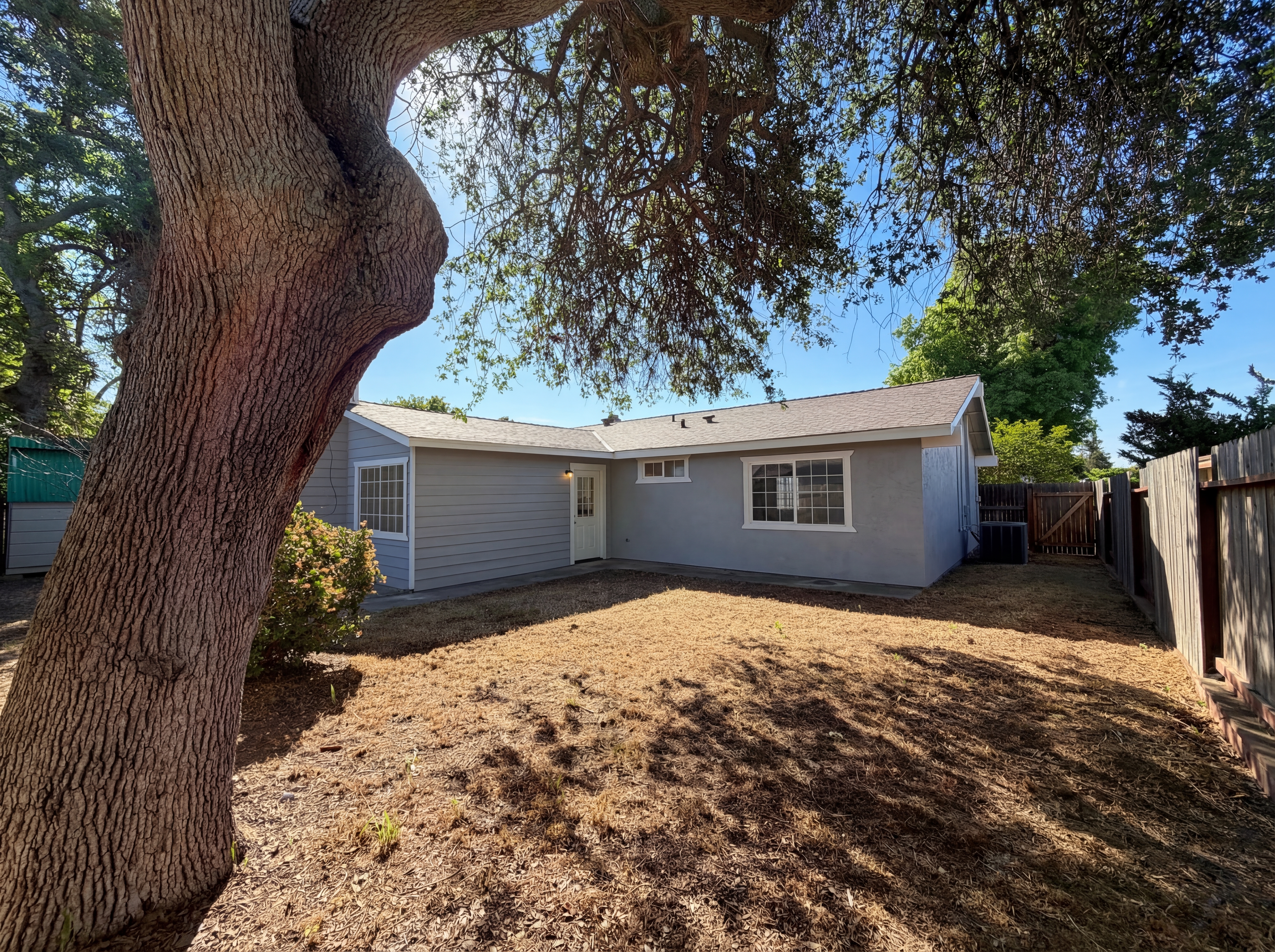 Photo 13 of 34 of 6909 Kittery Ave, Citrus Heights, CA
