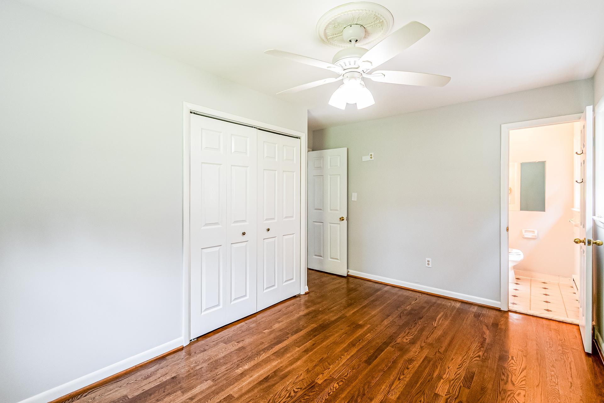 Photo 9 of 18 of 591 Curry Springs Pl, Hamilton, VA