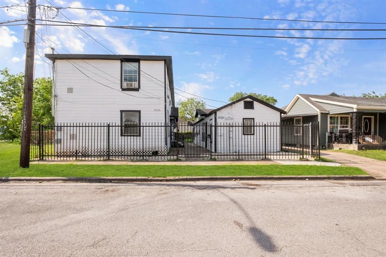 3126 ster St, Houston, TX 77004 Opendoor