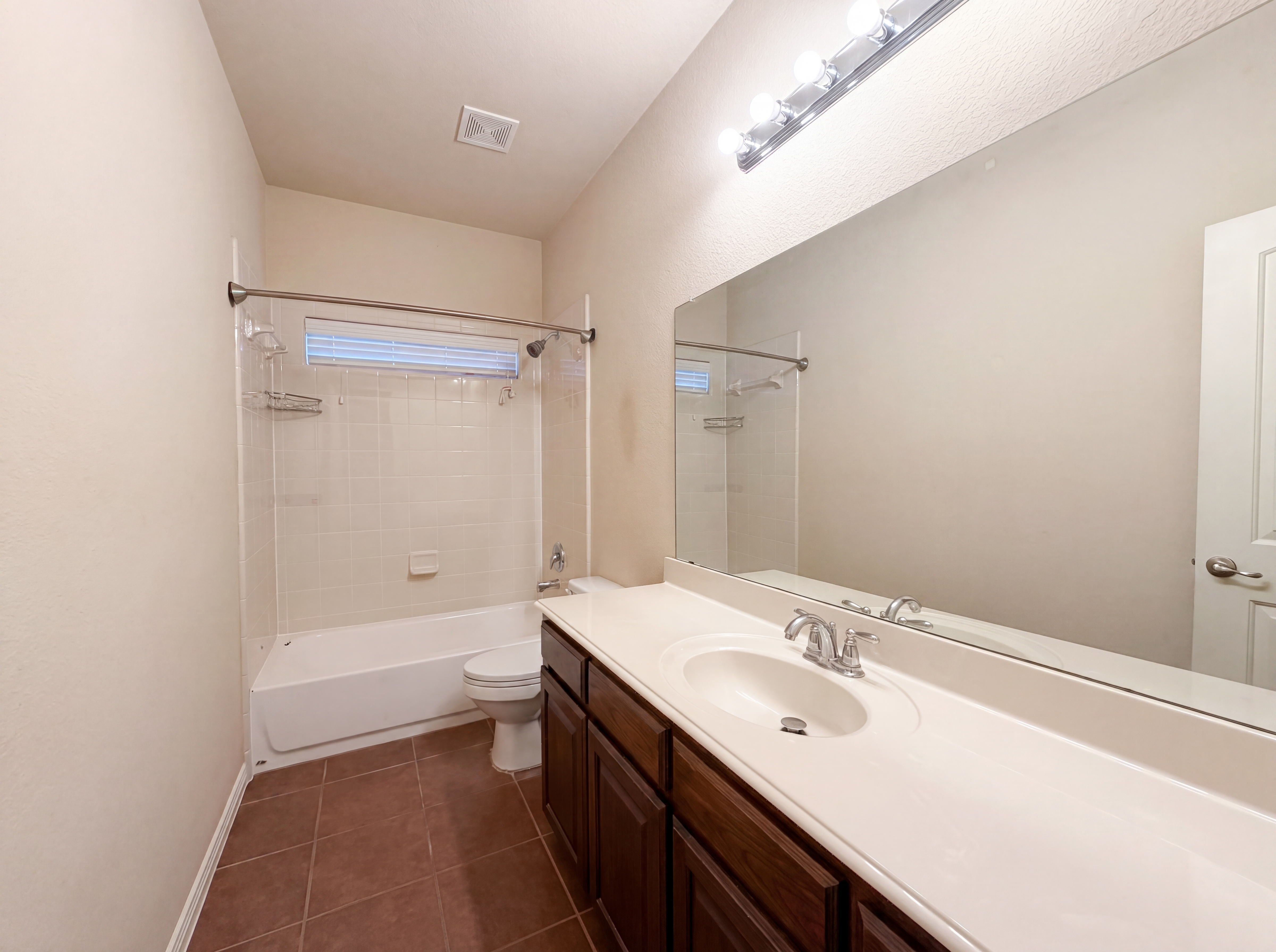 Photo 13 of 28 of 1608 Brushy Creek Ln, Allen, TX