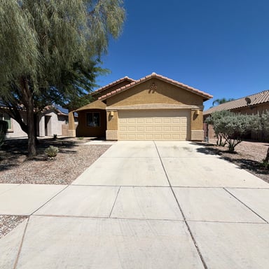 Property photo 1 of 7521 S Mountain Star Dr
