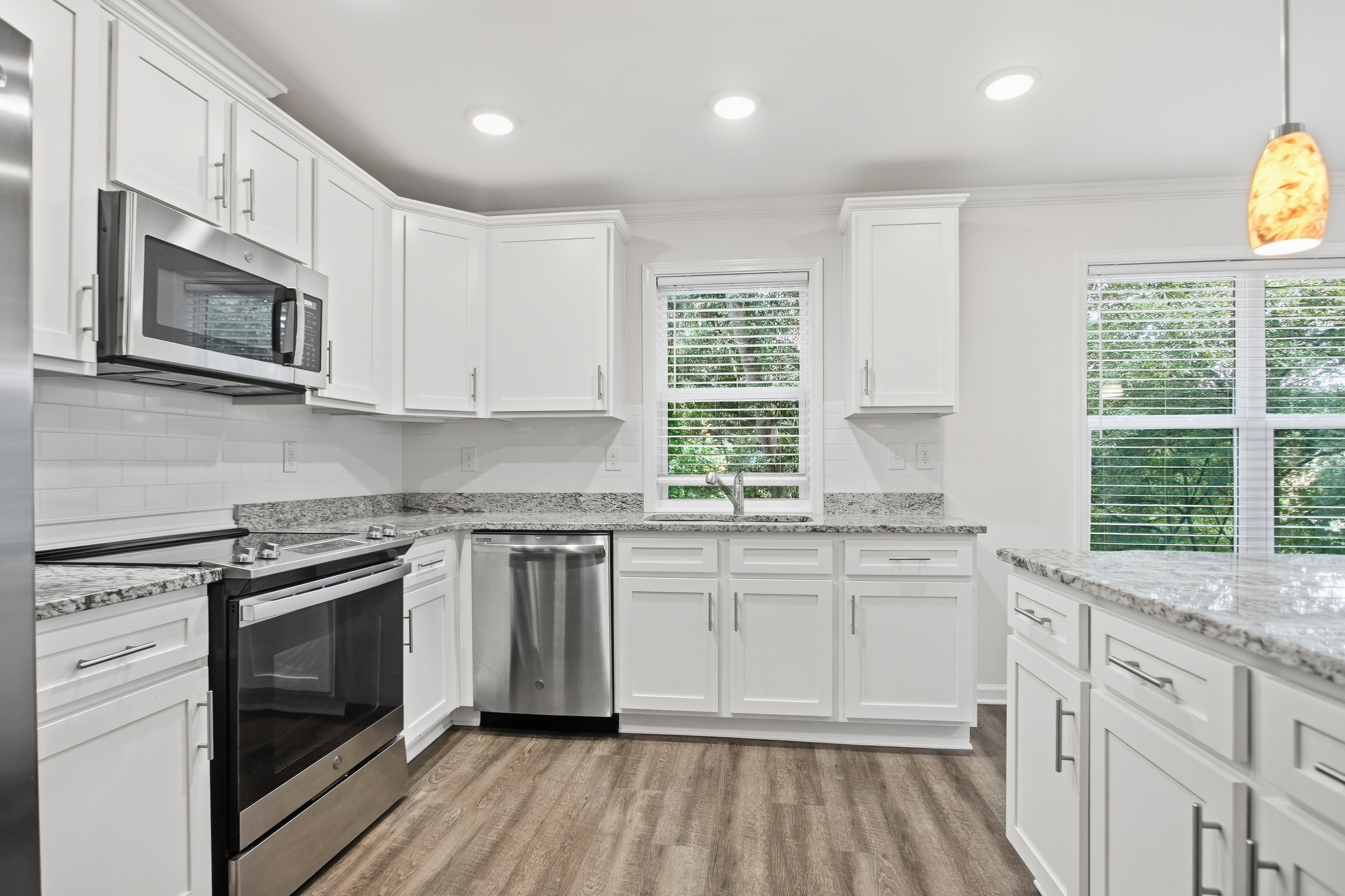 Photo 15 of 67 of 2878 Oak Springs Dr, Statham, GA