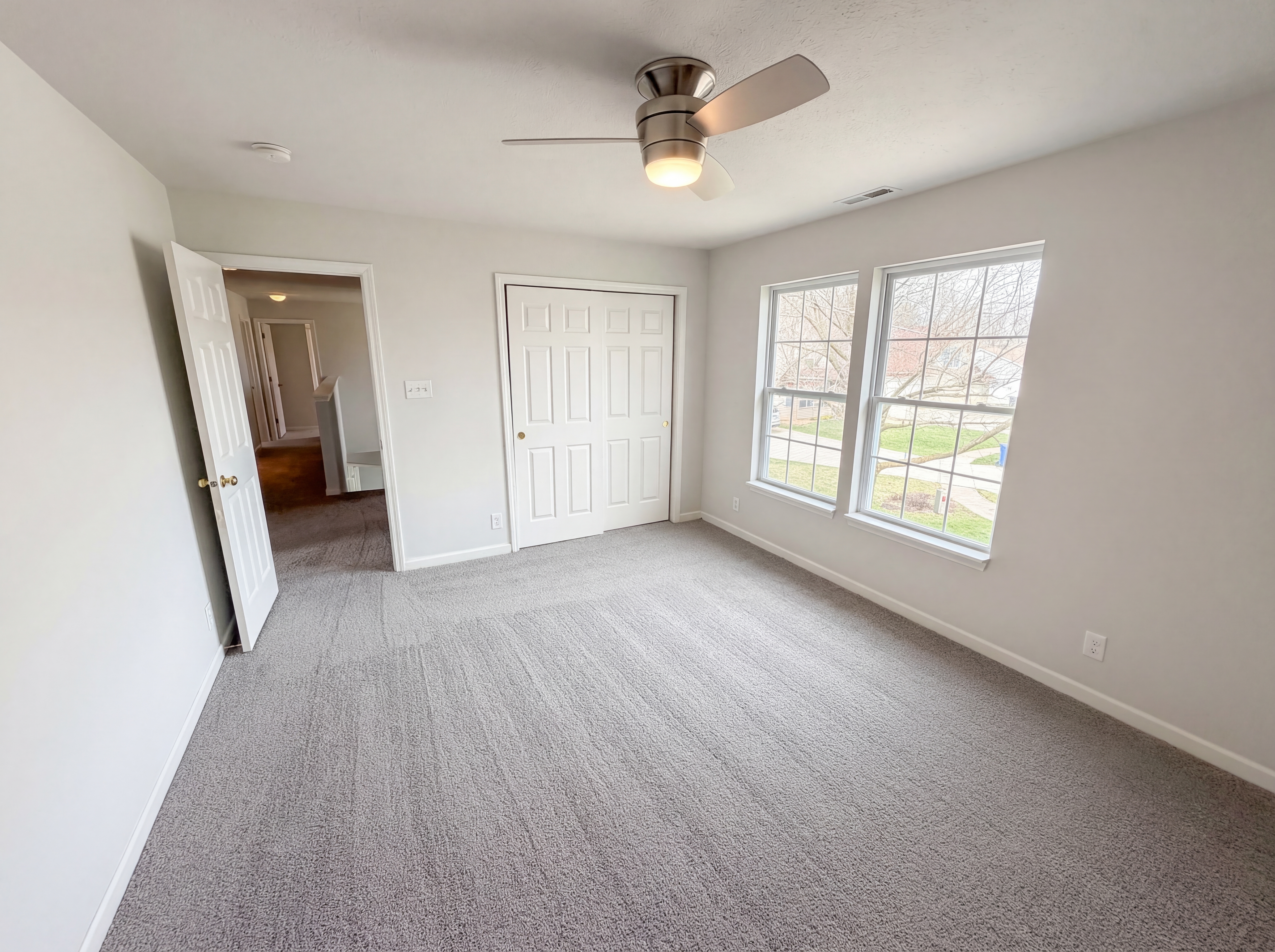 Photo 19 of 31 of 7910 Arvada Pl, Indianapolis, IN