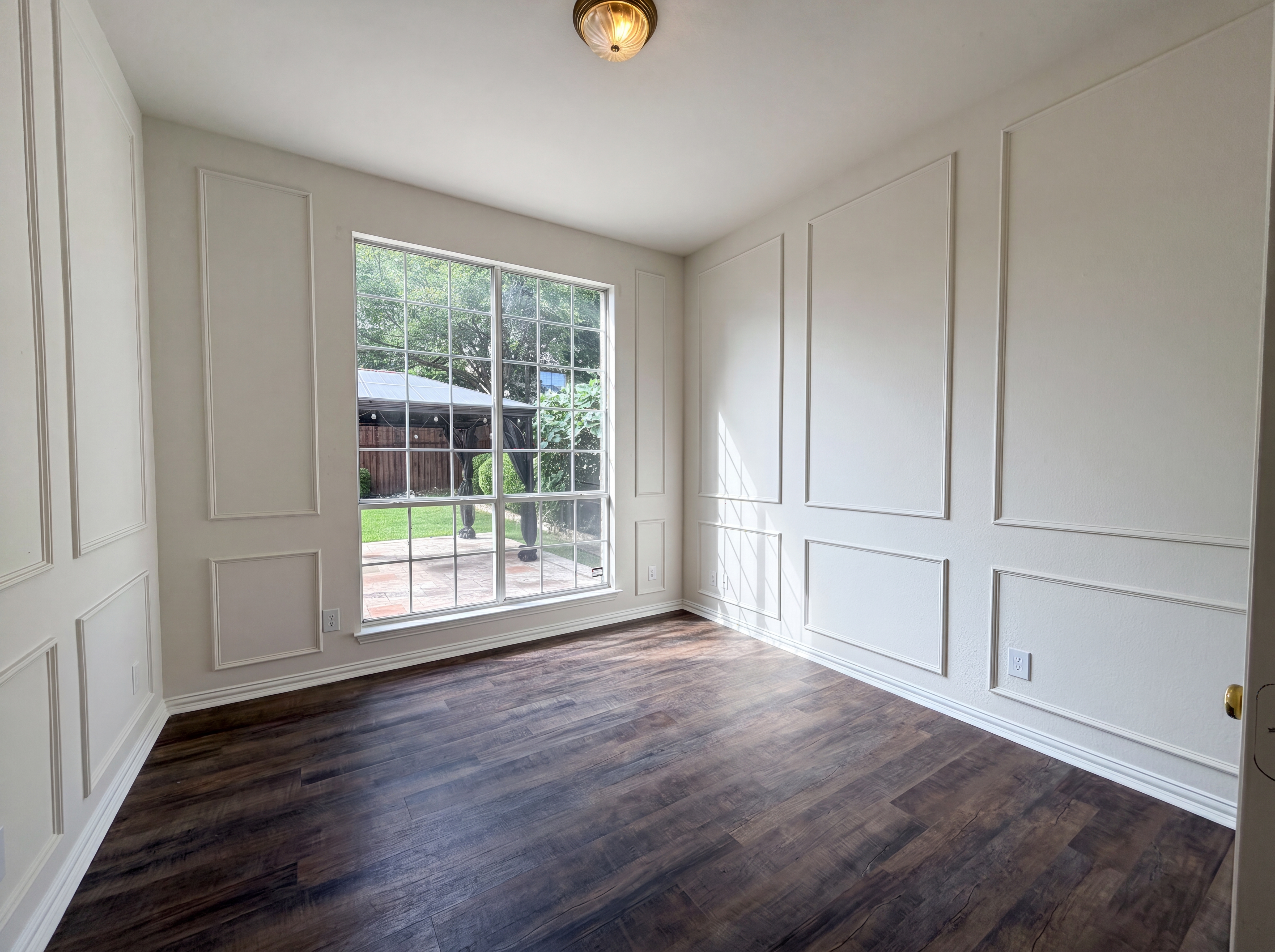 Photo 13 of 33 of 1429 Greenbriar Dr, Allen, TX