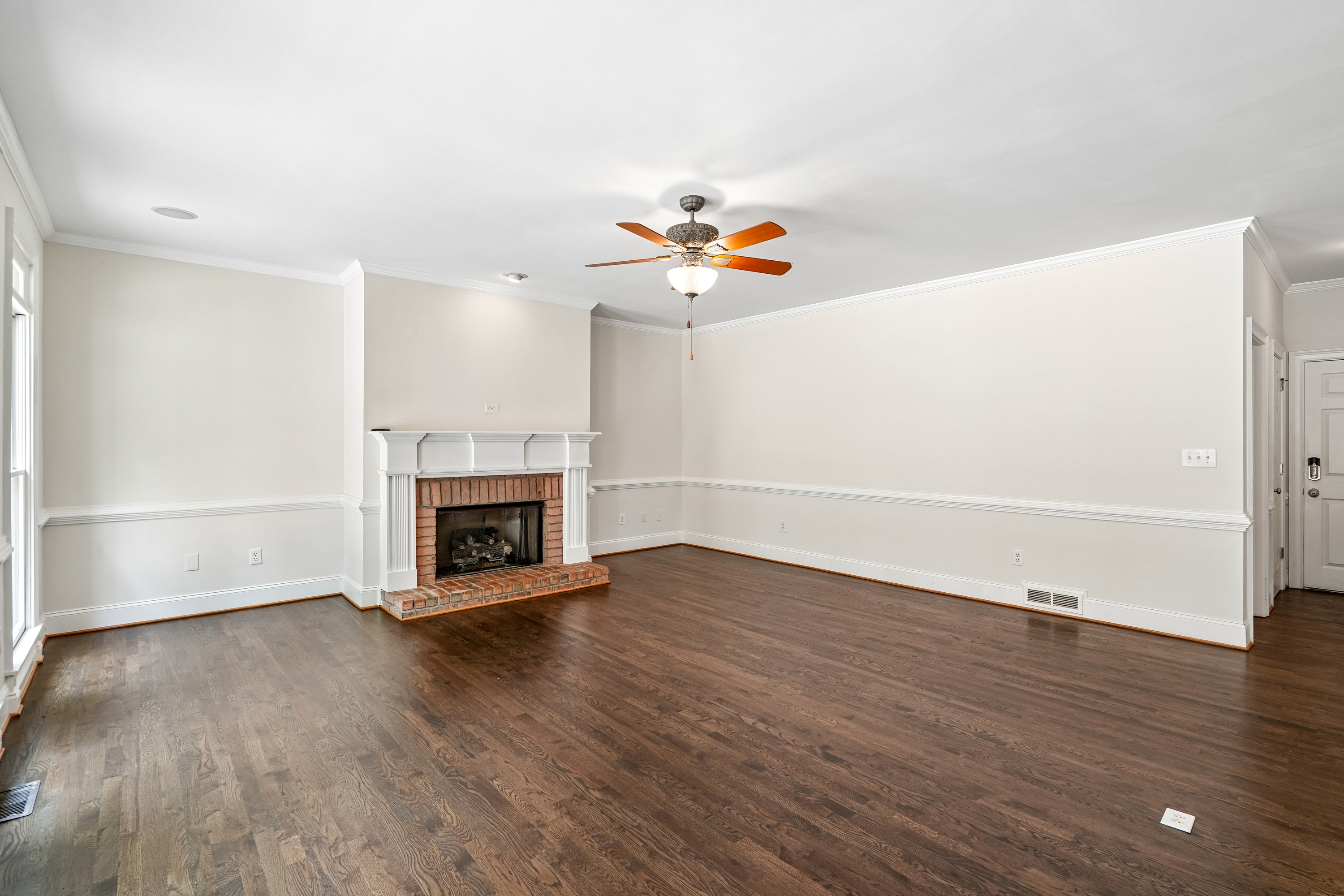 Photo 8 of 60 of 7880 Gable Dr, Douglasville, GA