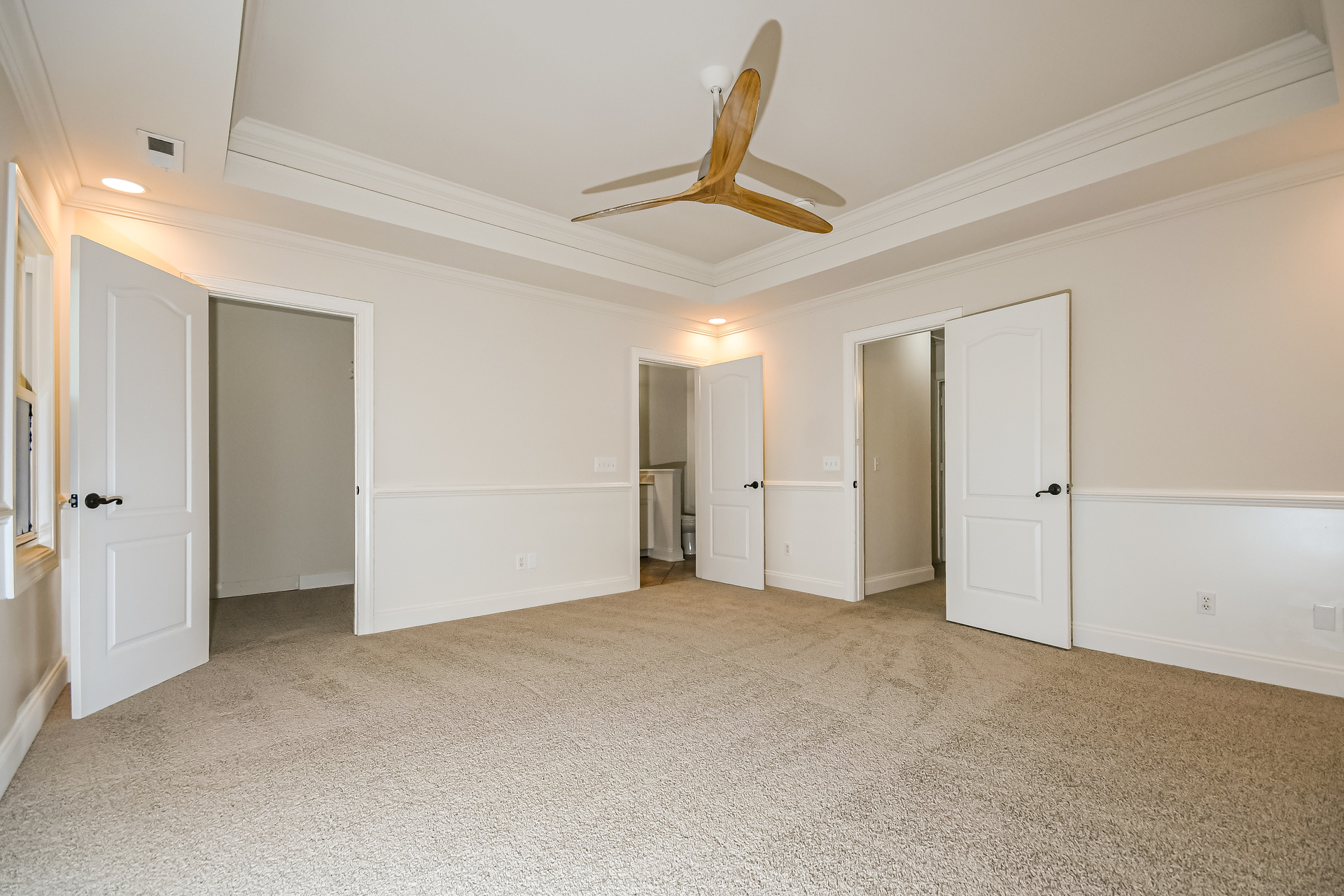 Photo 4 of 22 of 321 Eastover Cir, Summerville, SC